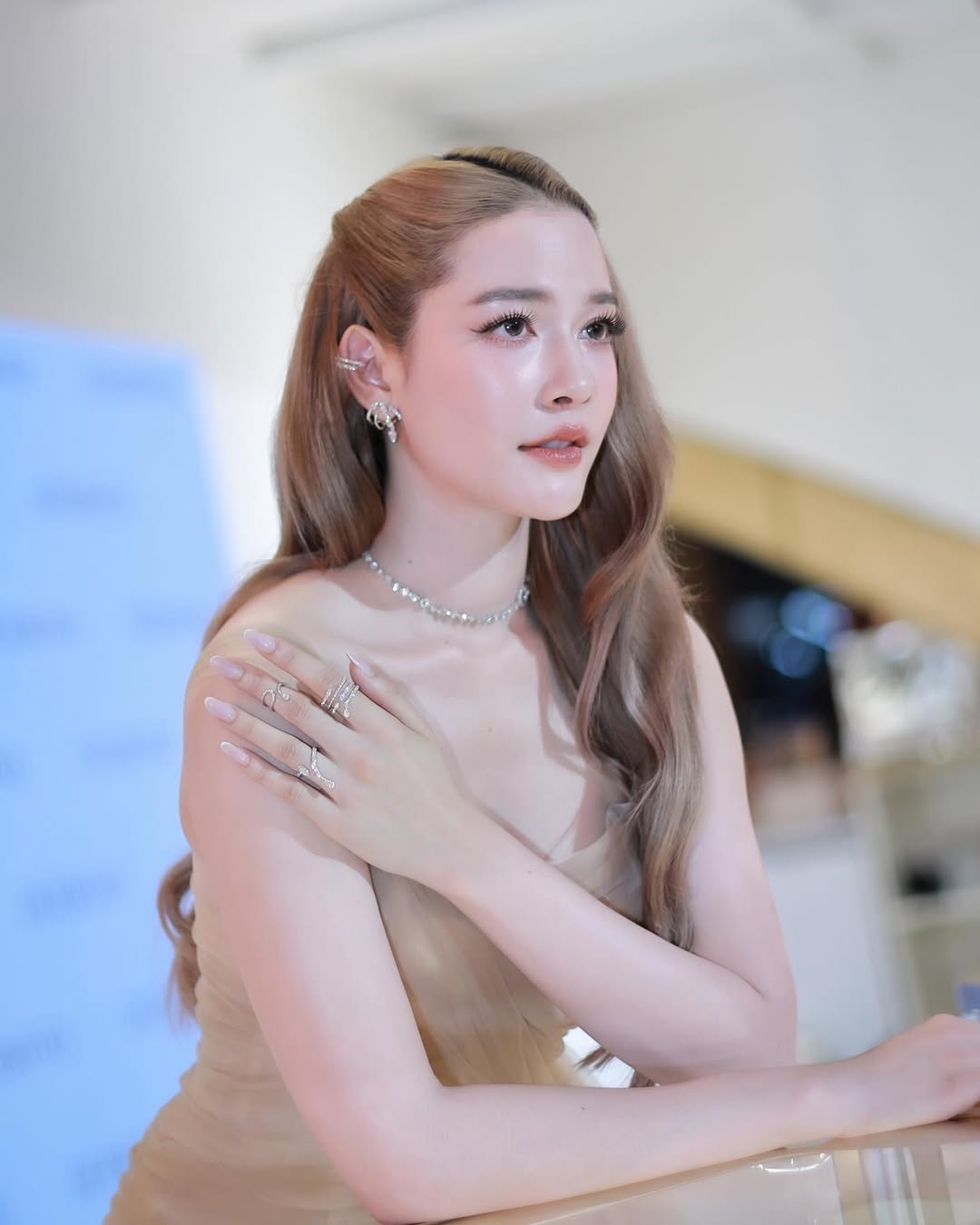 จีน่า - ญีนา ซาลาส