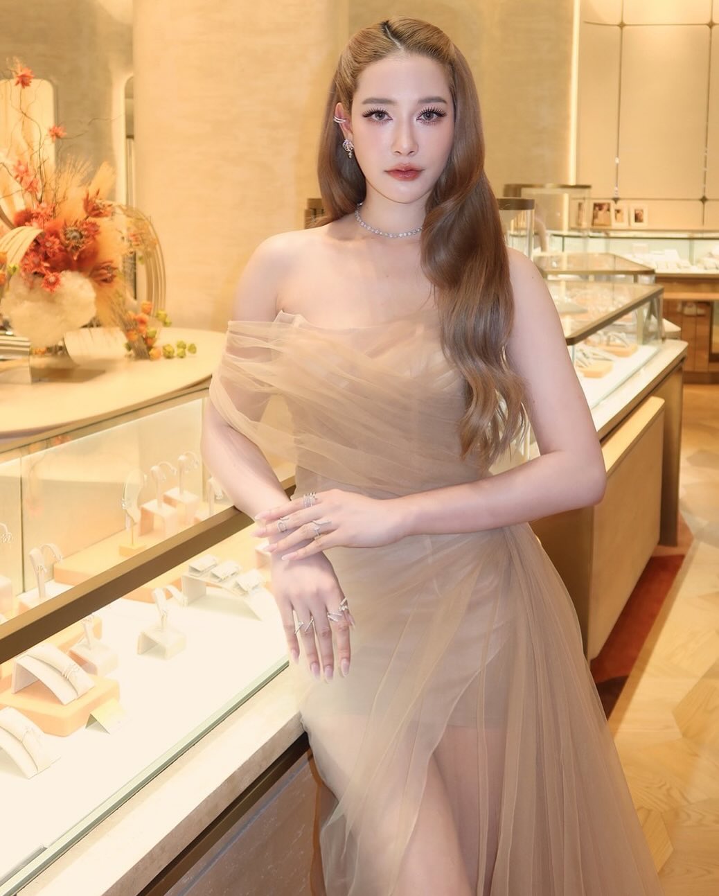 จีน่า - ญีนา ซาลาส