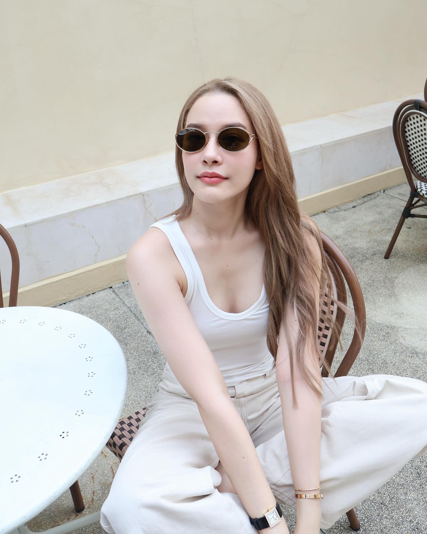 จีน่า - ญีนา ซาลาส