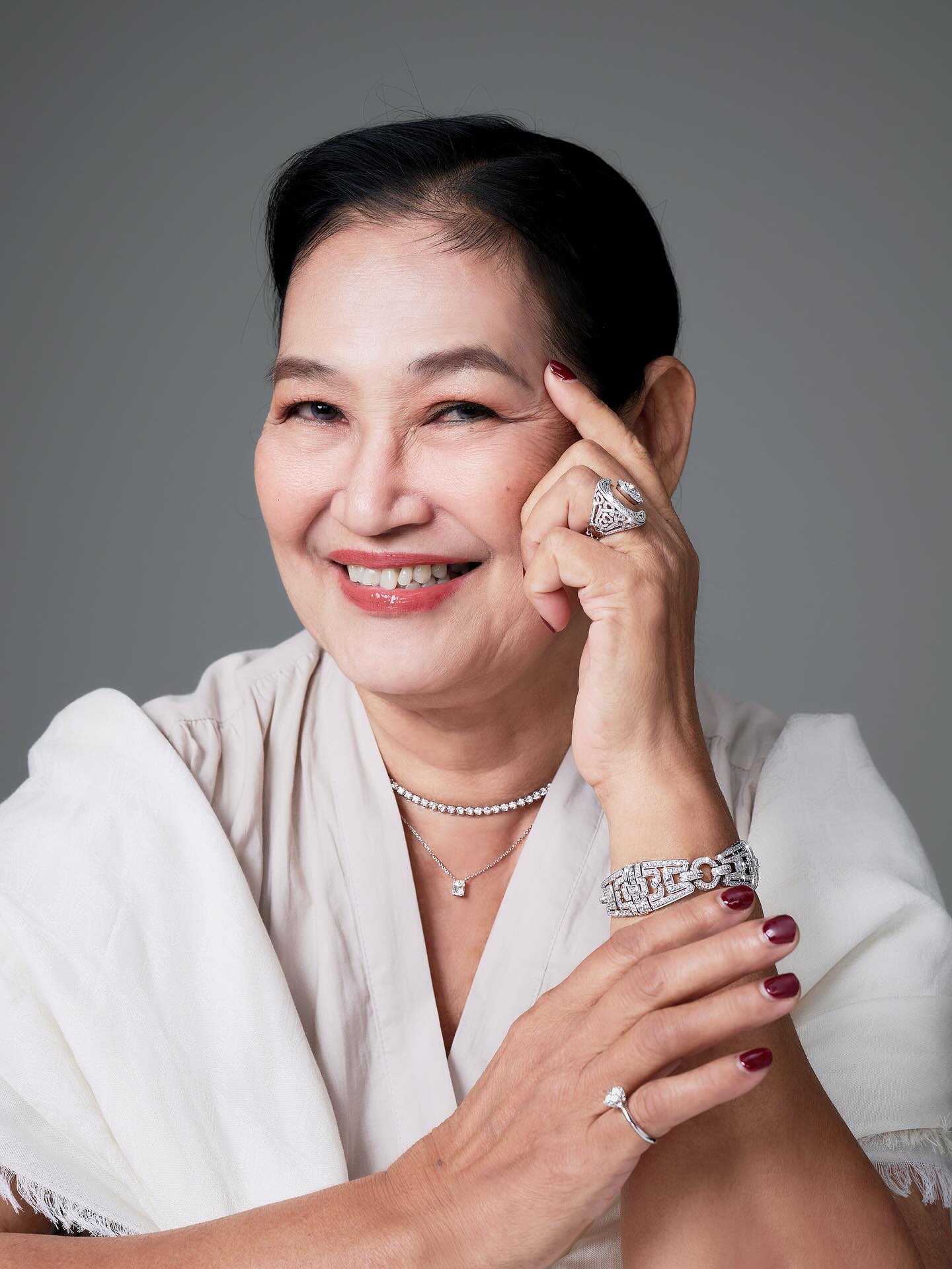 จีน่า - ญีนา ซาลาส