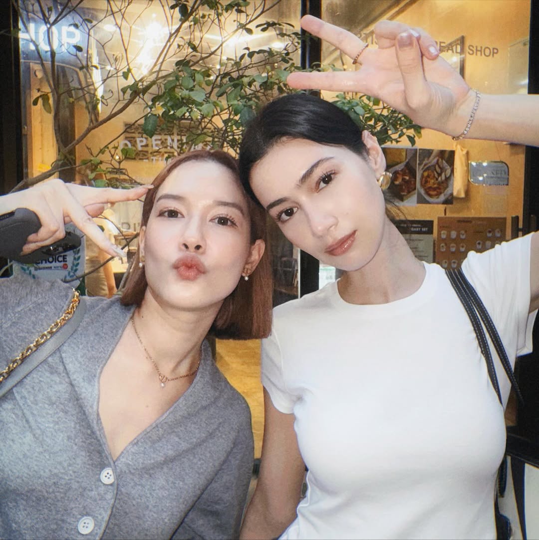 จีน่า - ญีนา ซาลาส