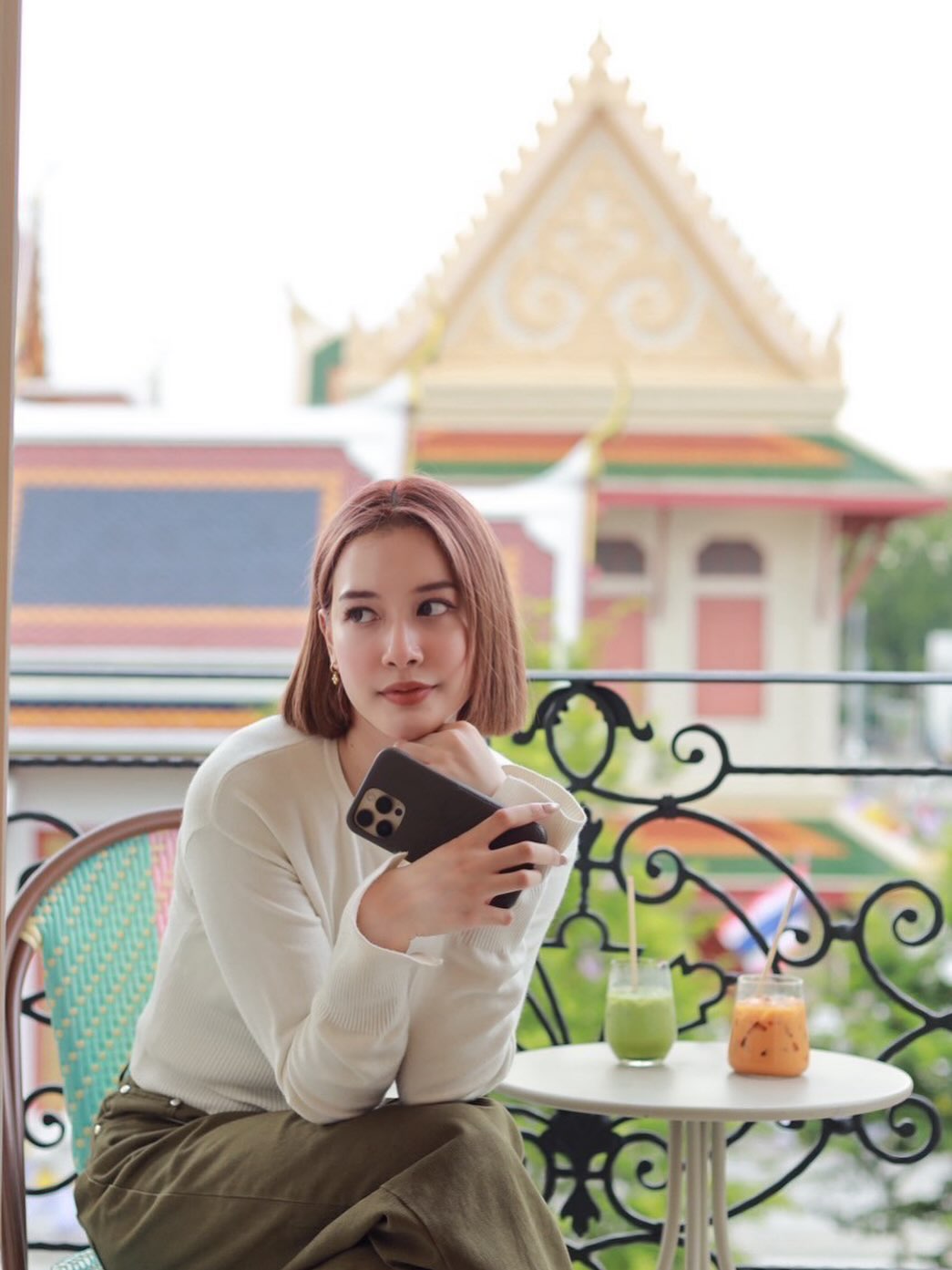 จีน่า - ญีนา ซาลาส