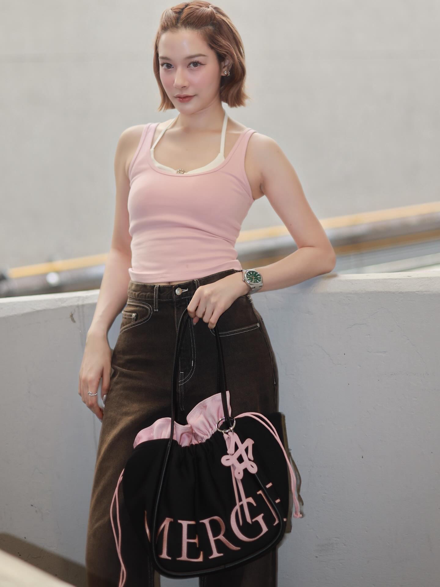 จีน่า - ญีนา ซาลาส
