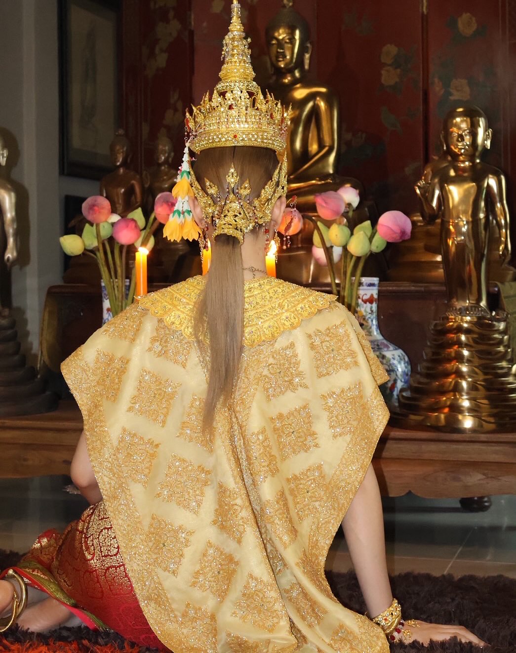 จีน่า - ญีนา ซาลาส