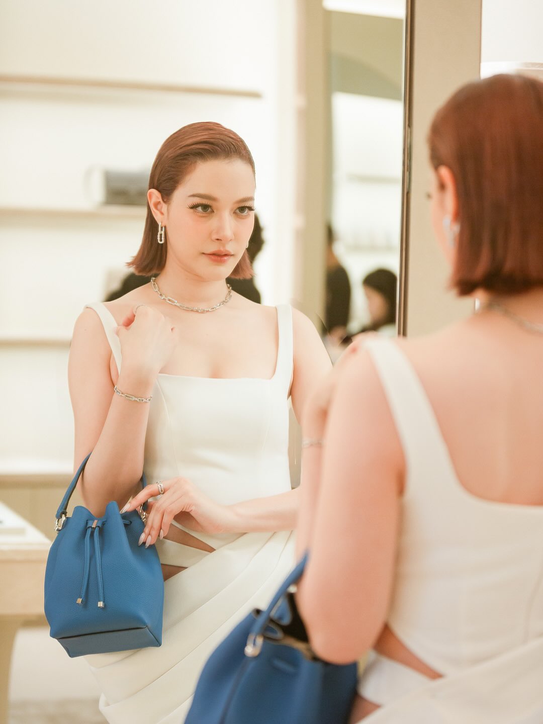 จีน่า - ญีนา ซาลาส