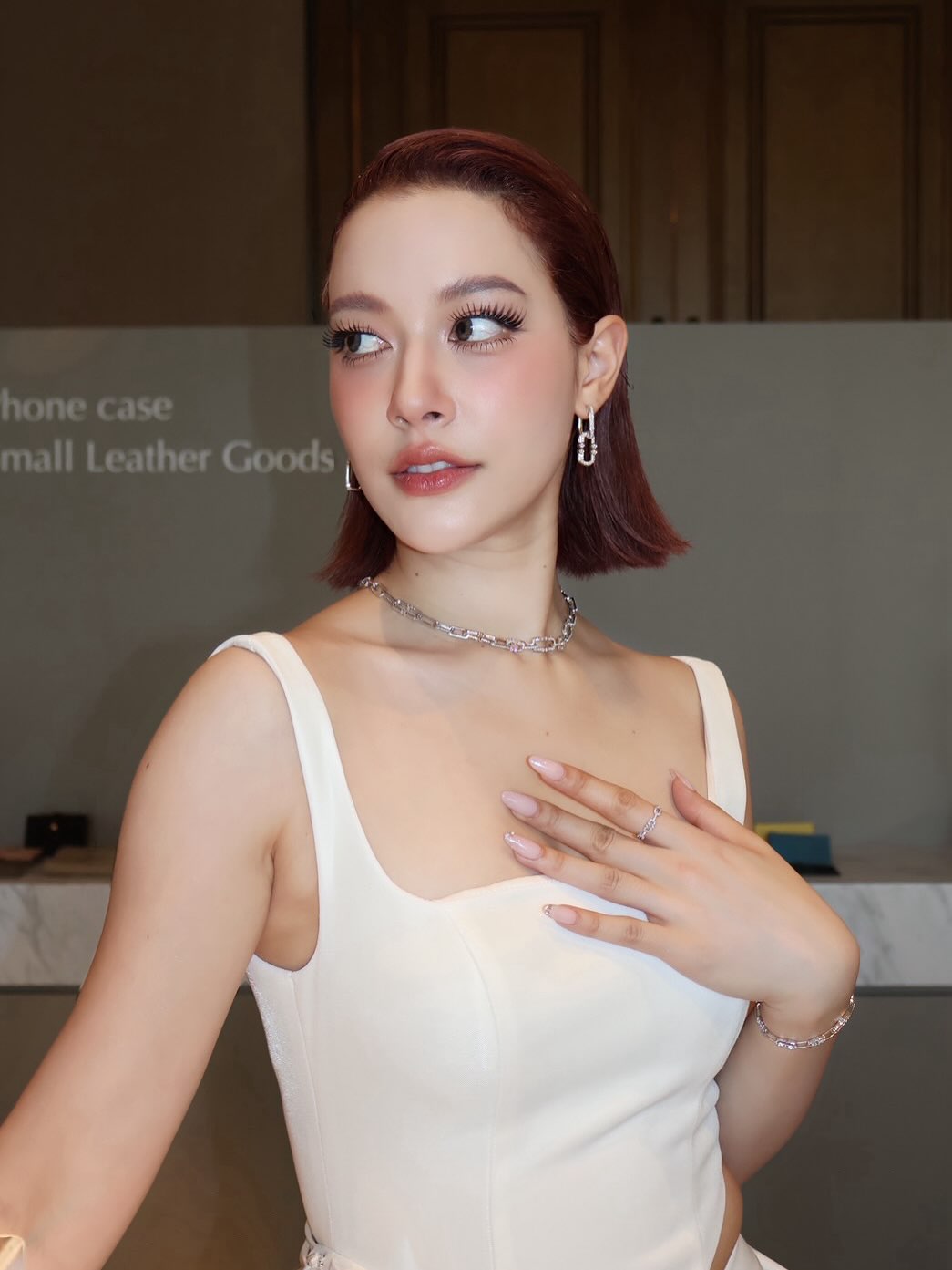 จีน่า - ญีนา ซาลาส