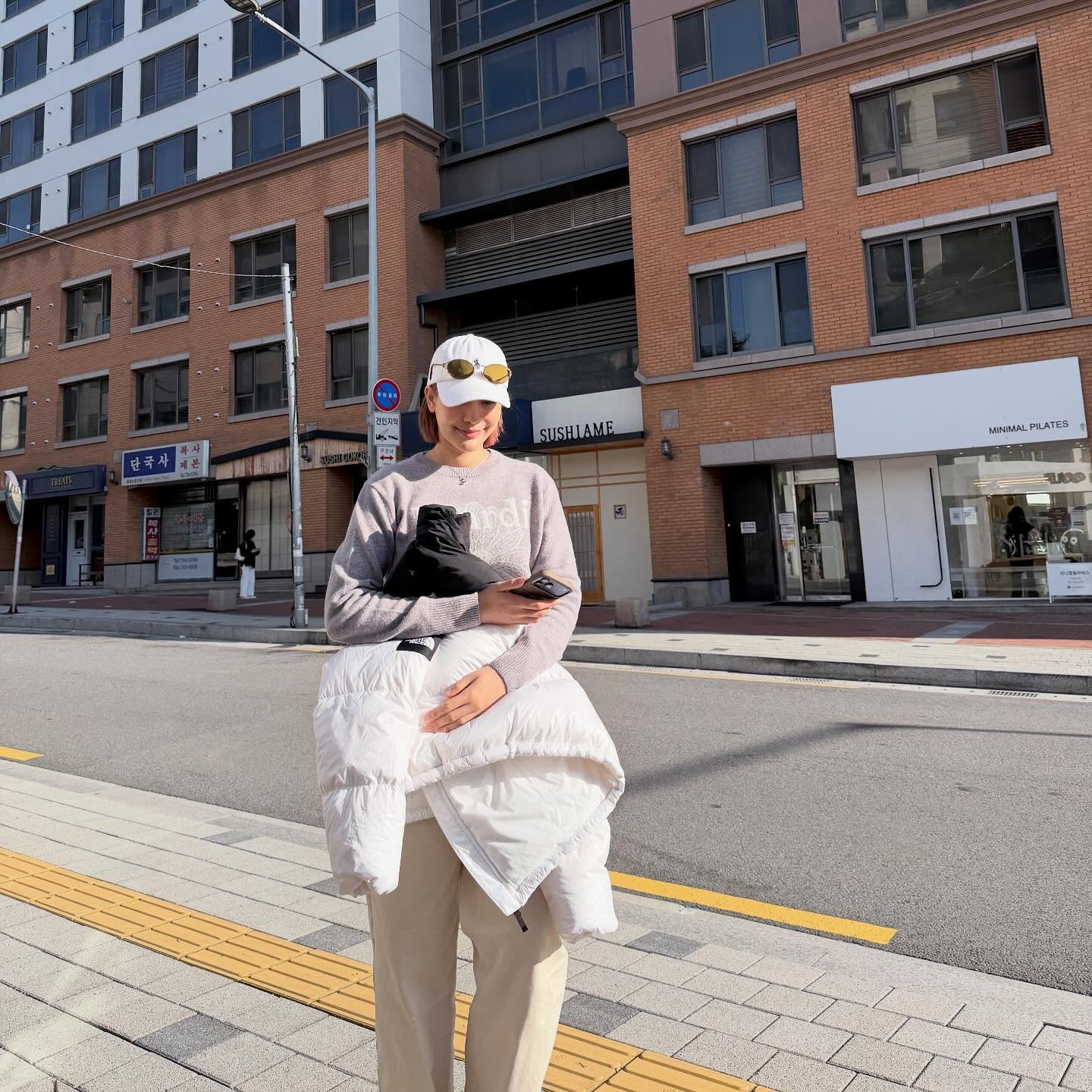 จีน่า - ญีนา ซาลาส