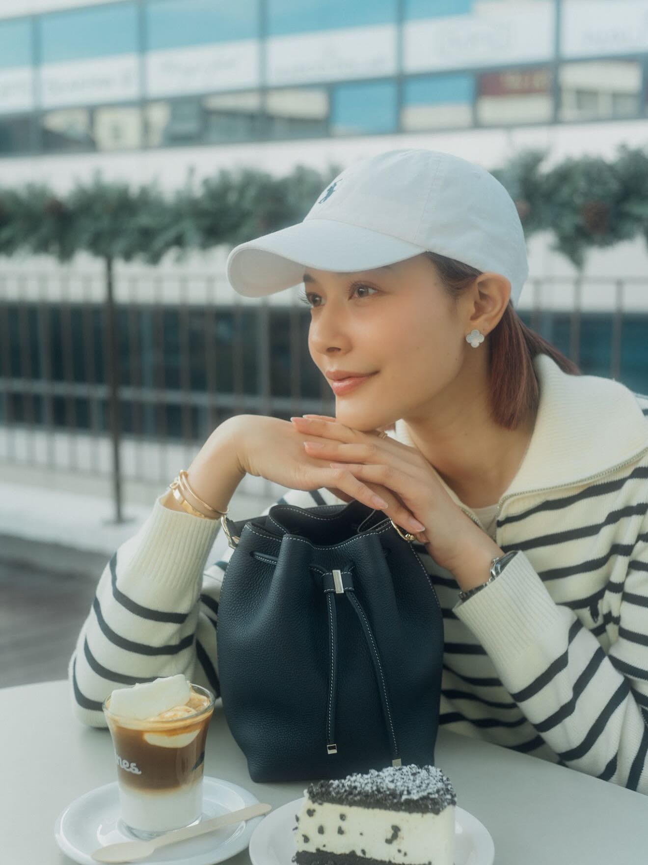 จีน่า - ญีนา ซาลาส