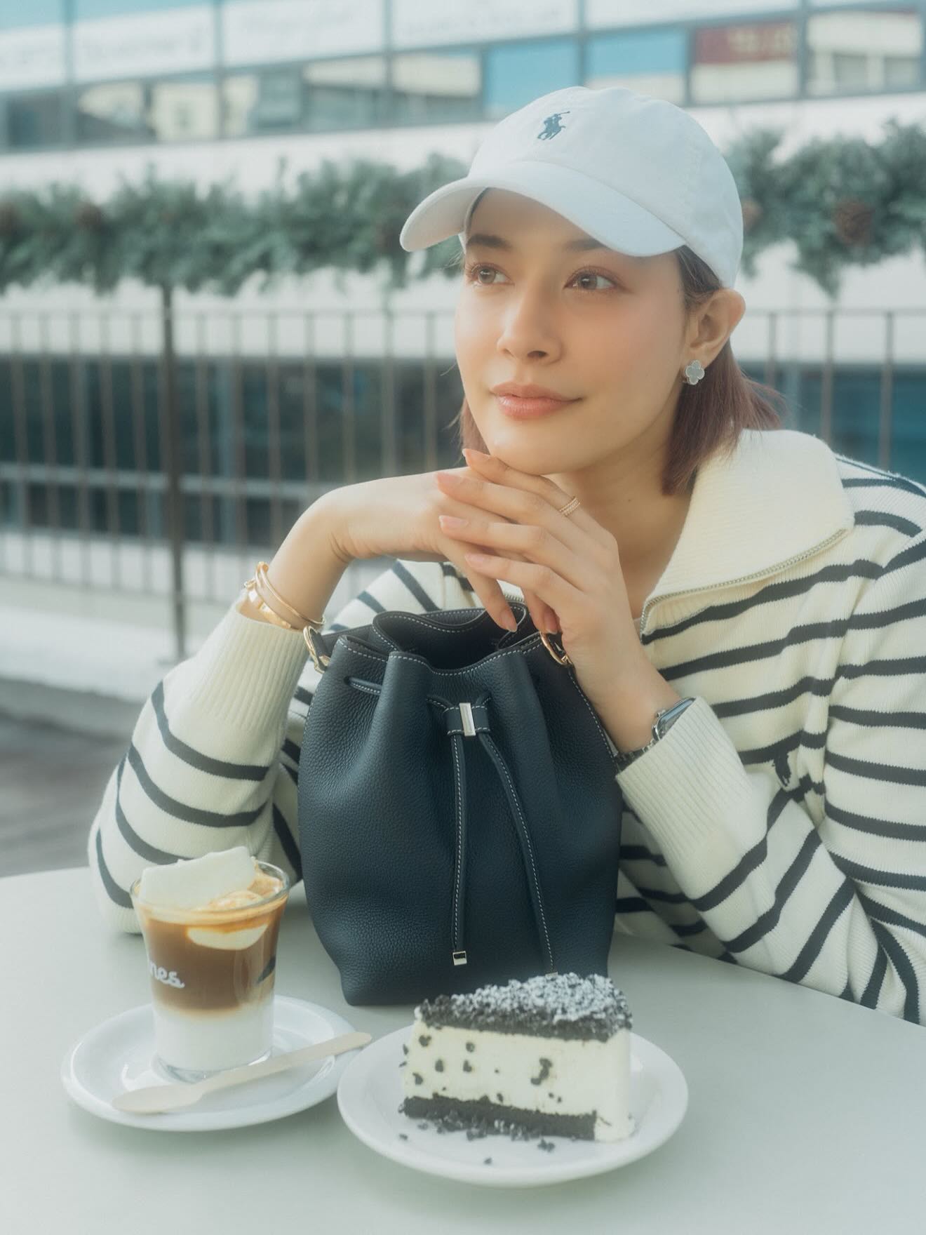 จีน่า - ญีนา ซาลาส