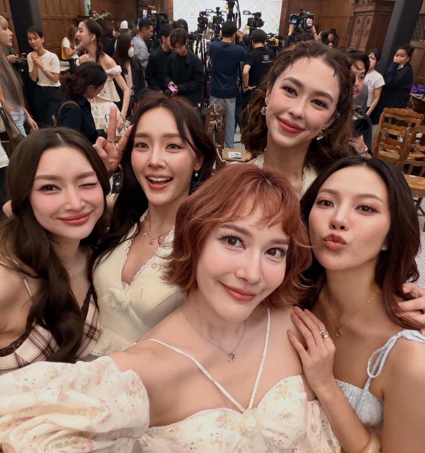 จีน่า - ญีนา ซาลาส