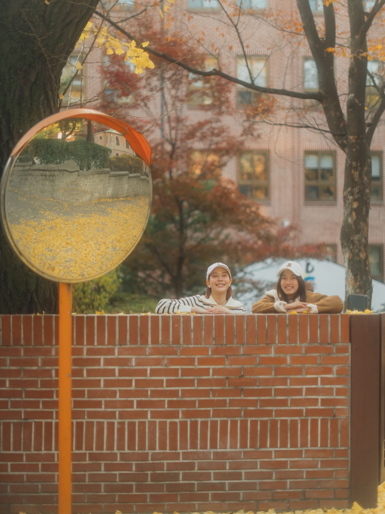 จีน่า - ญีนา ซาลาส