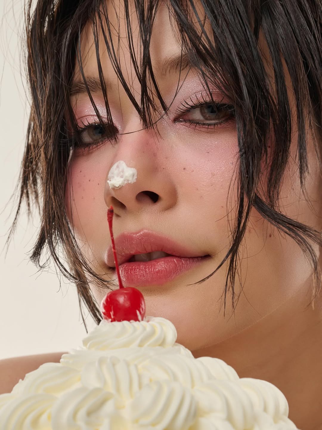 จีน่า - ญีนา ซาลาส