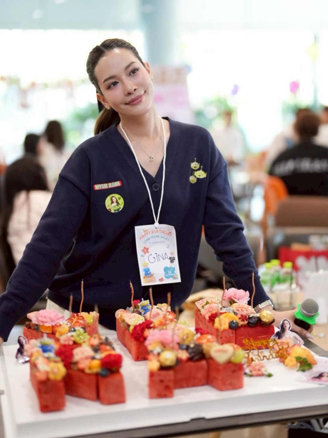 จีน่า - ญีนา ซาลาส