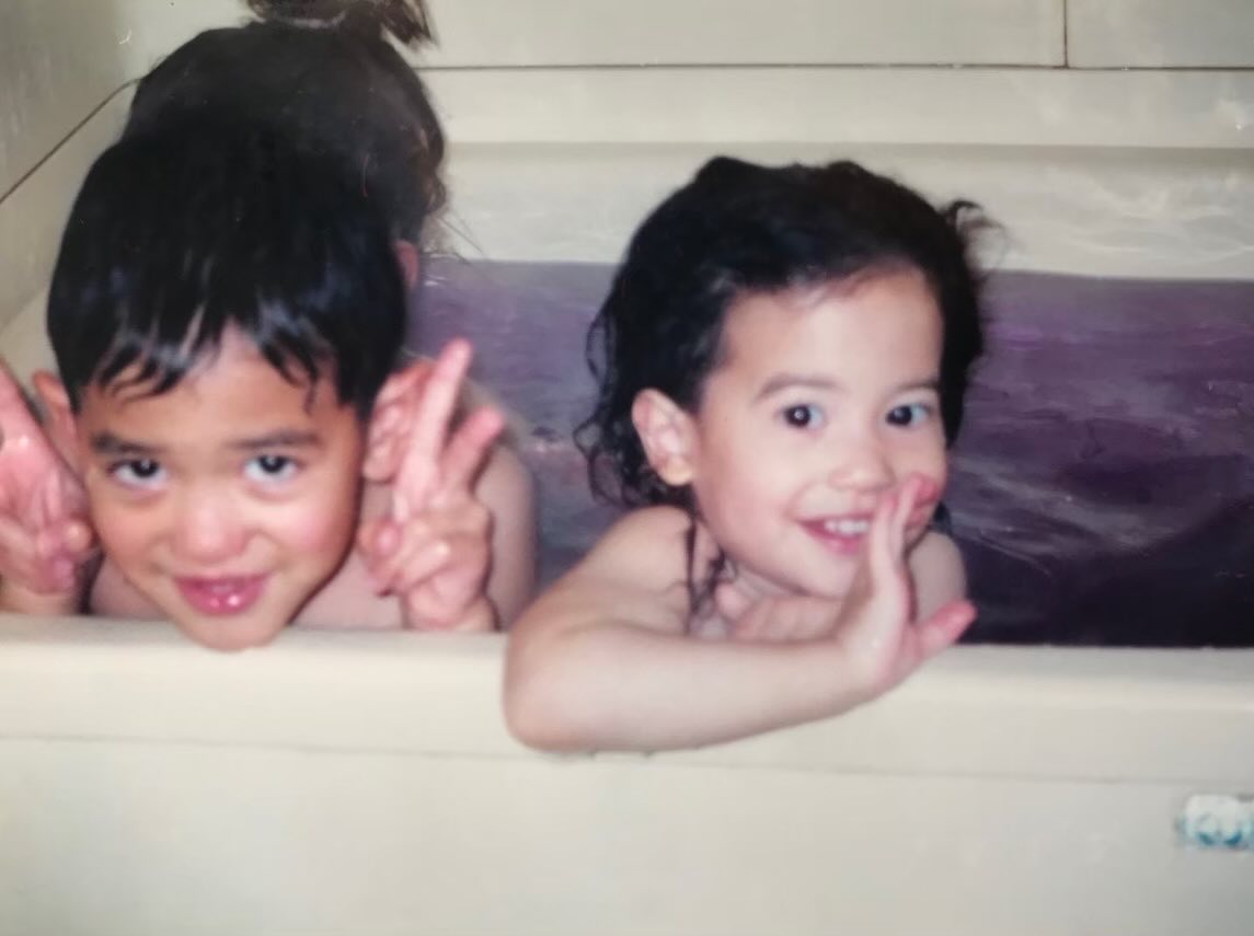 จีน่า - ญีนา ซาลาส