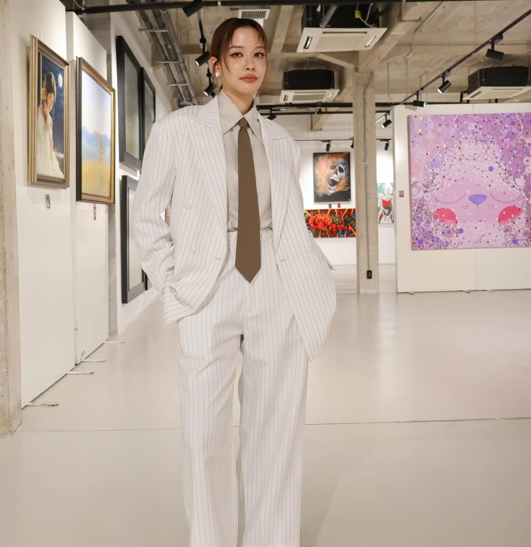 จีน่า - ญีนา ซาลาส