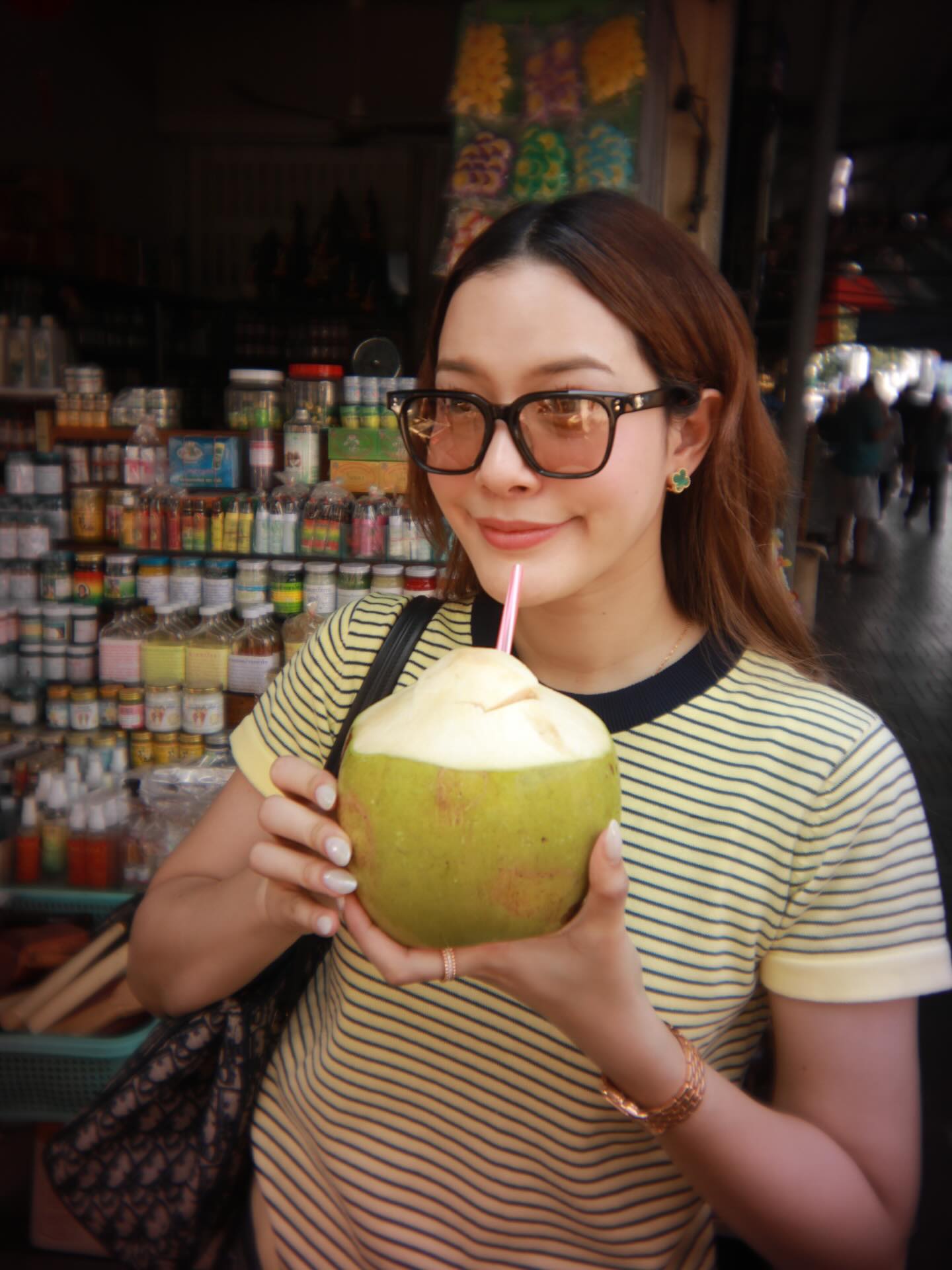 จีน่า - ญีนา ซาลาส