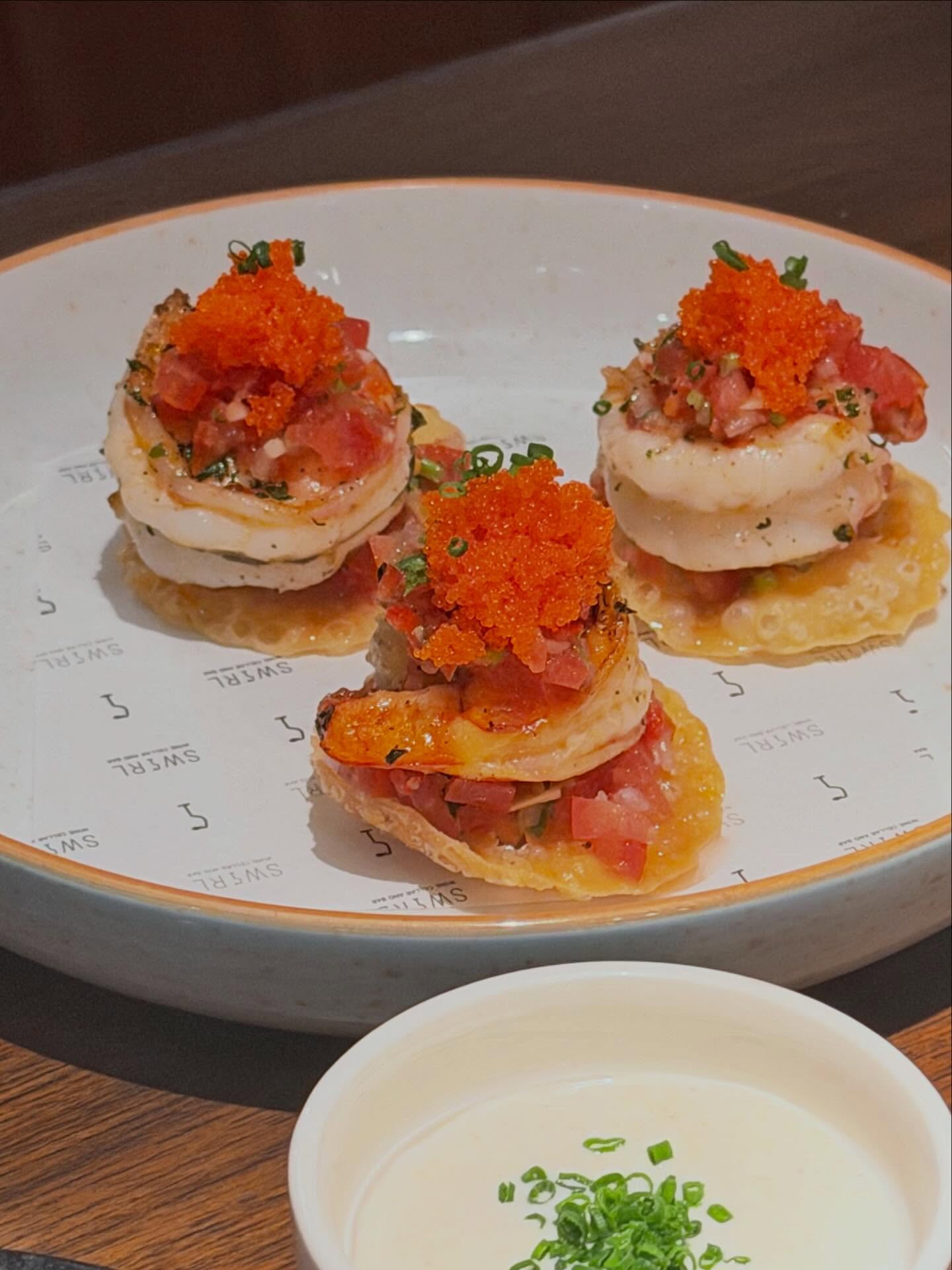 จีน่า - ญีนา ซาลาส