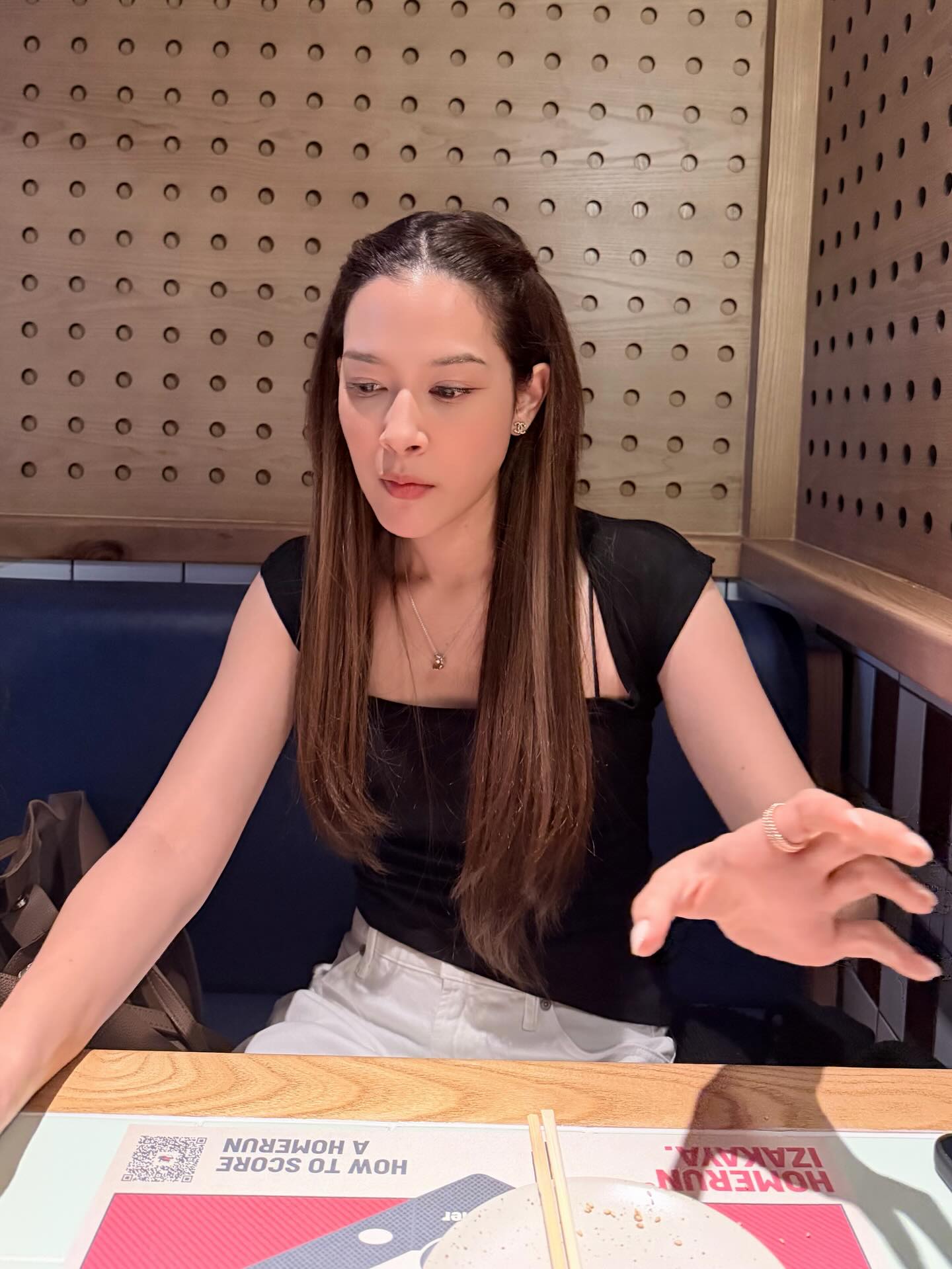 จีน่า - ญีนา ซาลาส