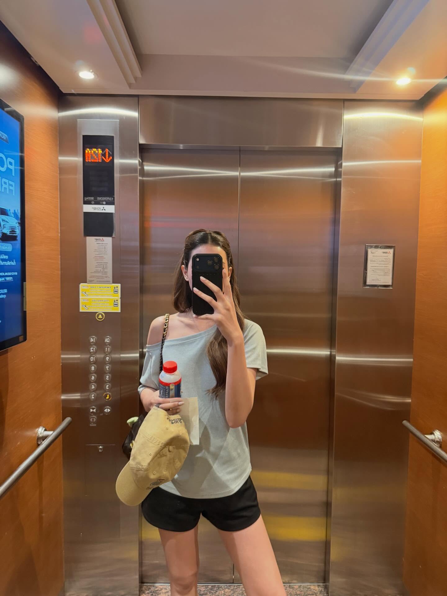 จีน่า - ญีนา ซาลาส