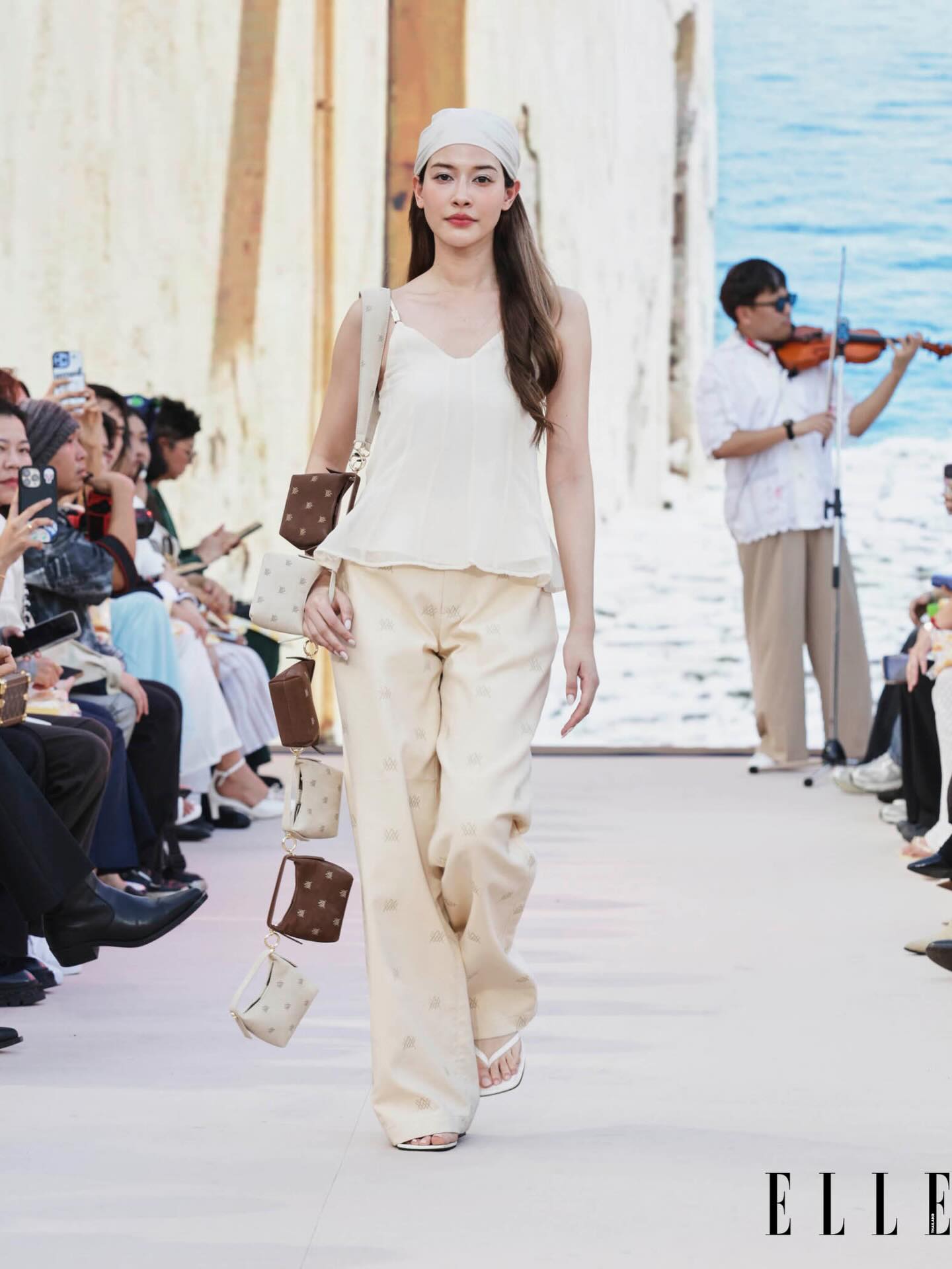 จีน่า - ญีนา ซาลาส