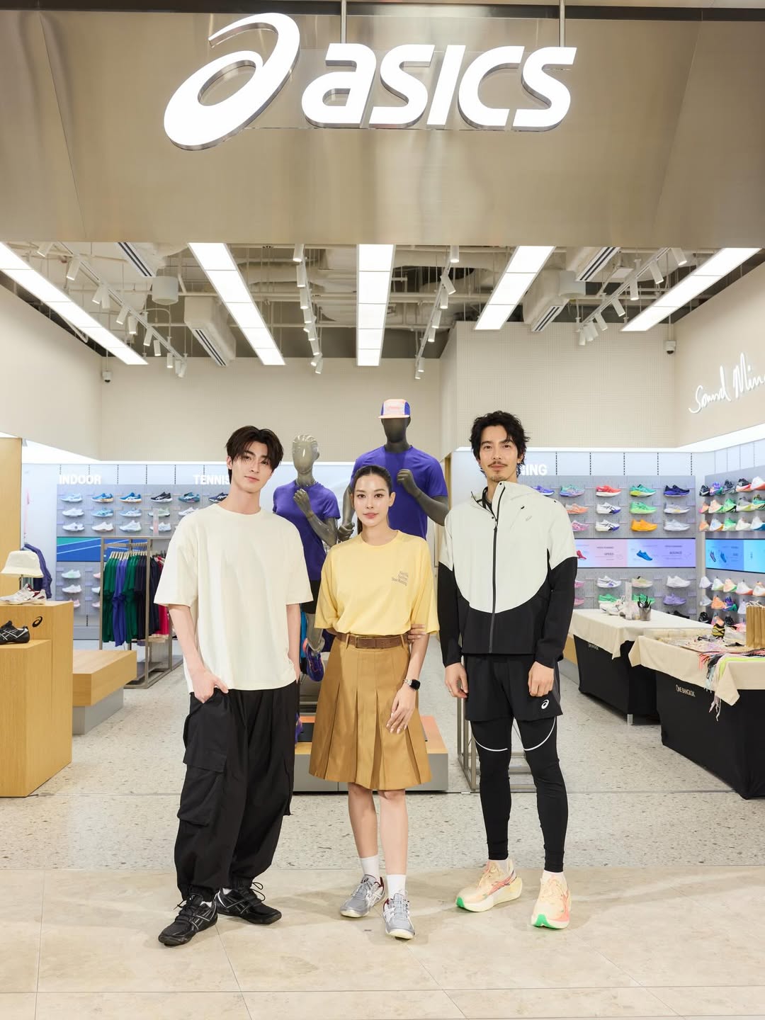 จีน่า - ญีนา ซาลาส