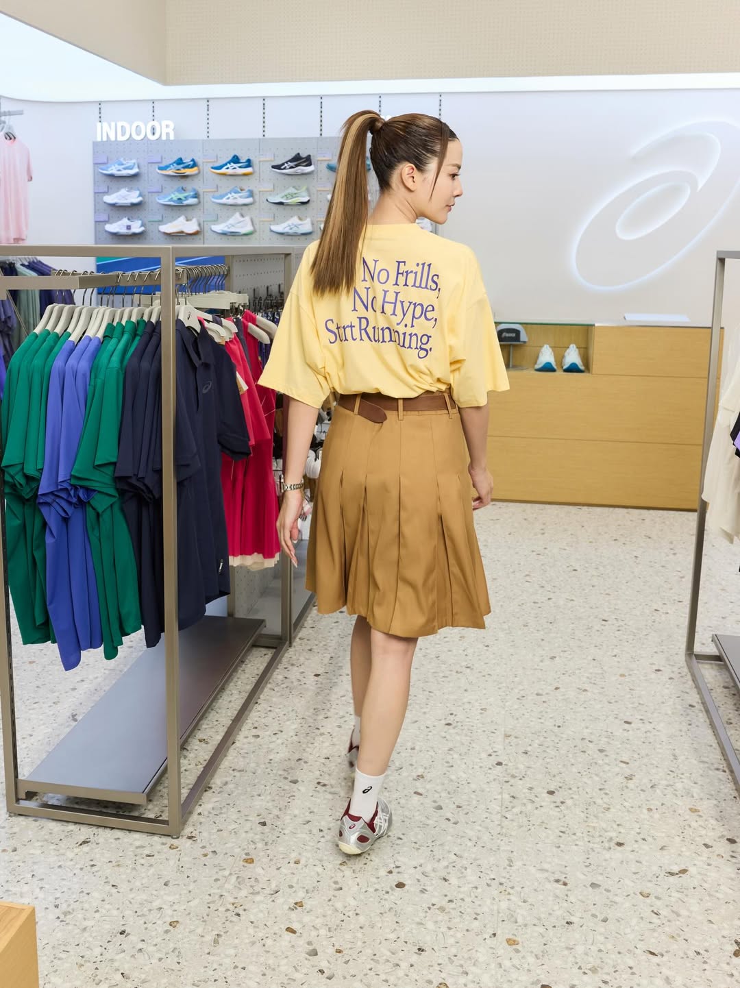 จีน่า - ญีนา ซาลาส