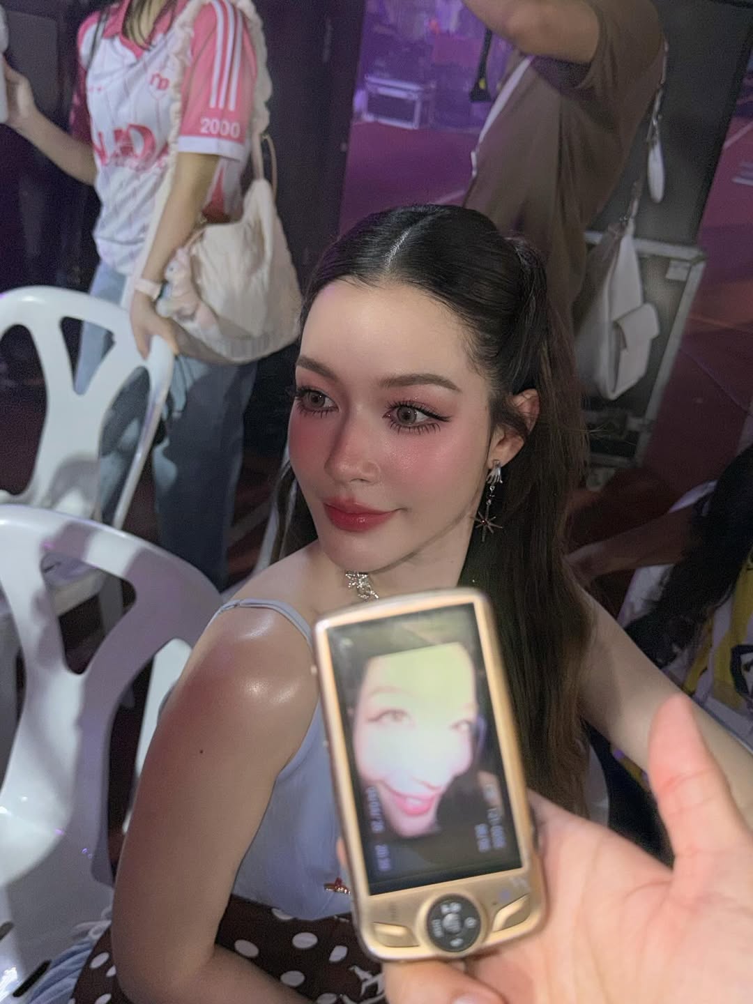 จีน่า - ญีนา ซาลาส