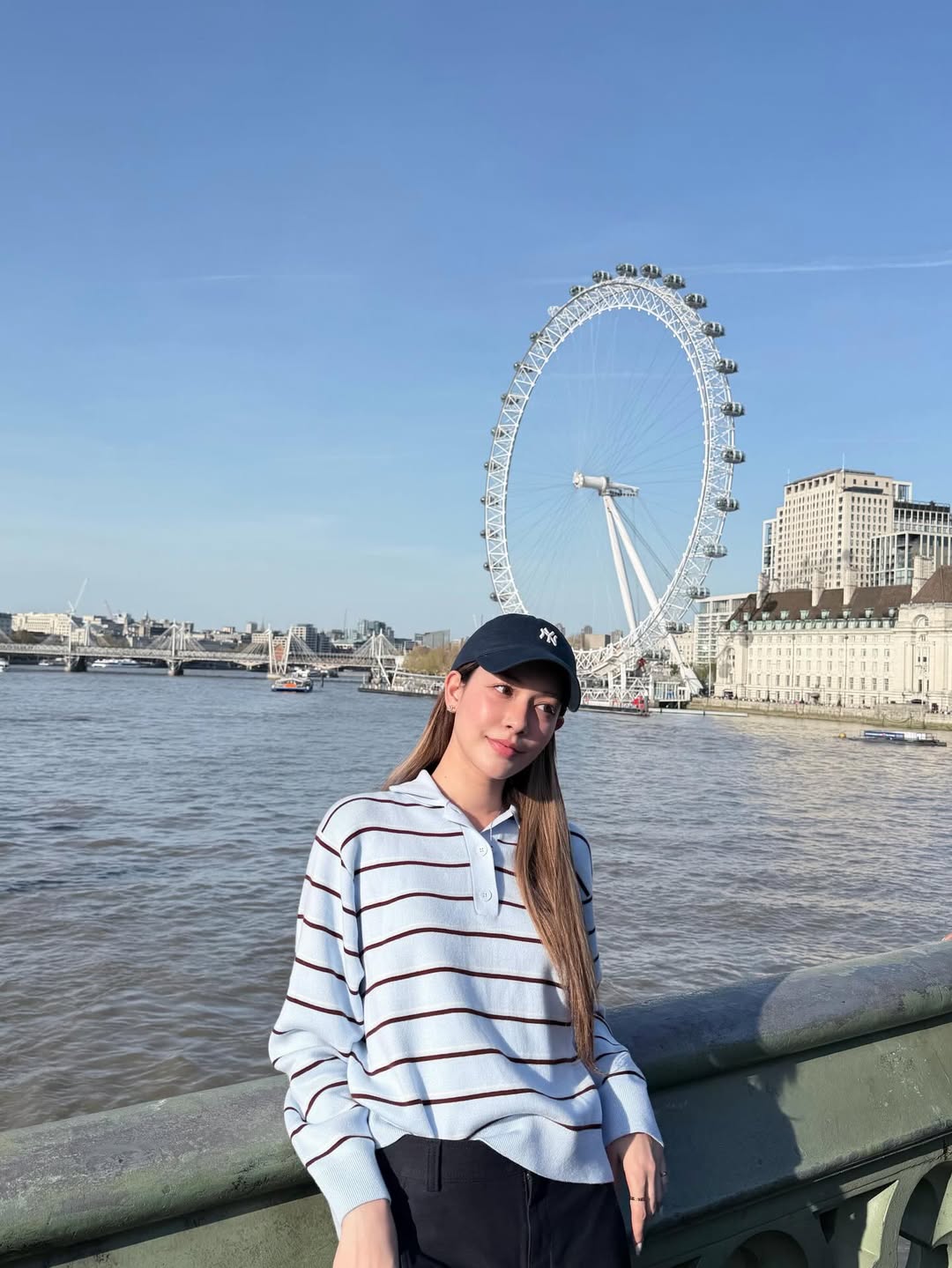 จีน่า - ญีนา ซาลาส