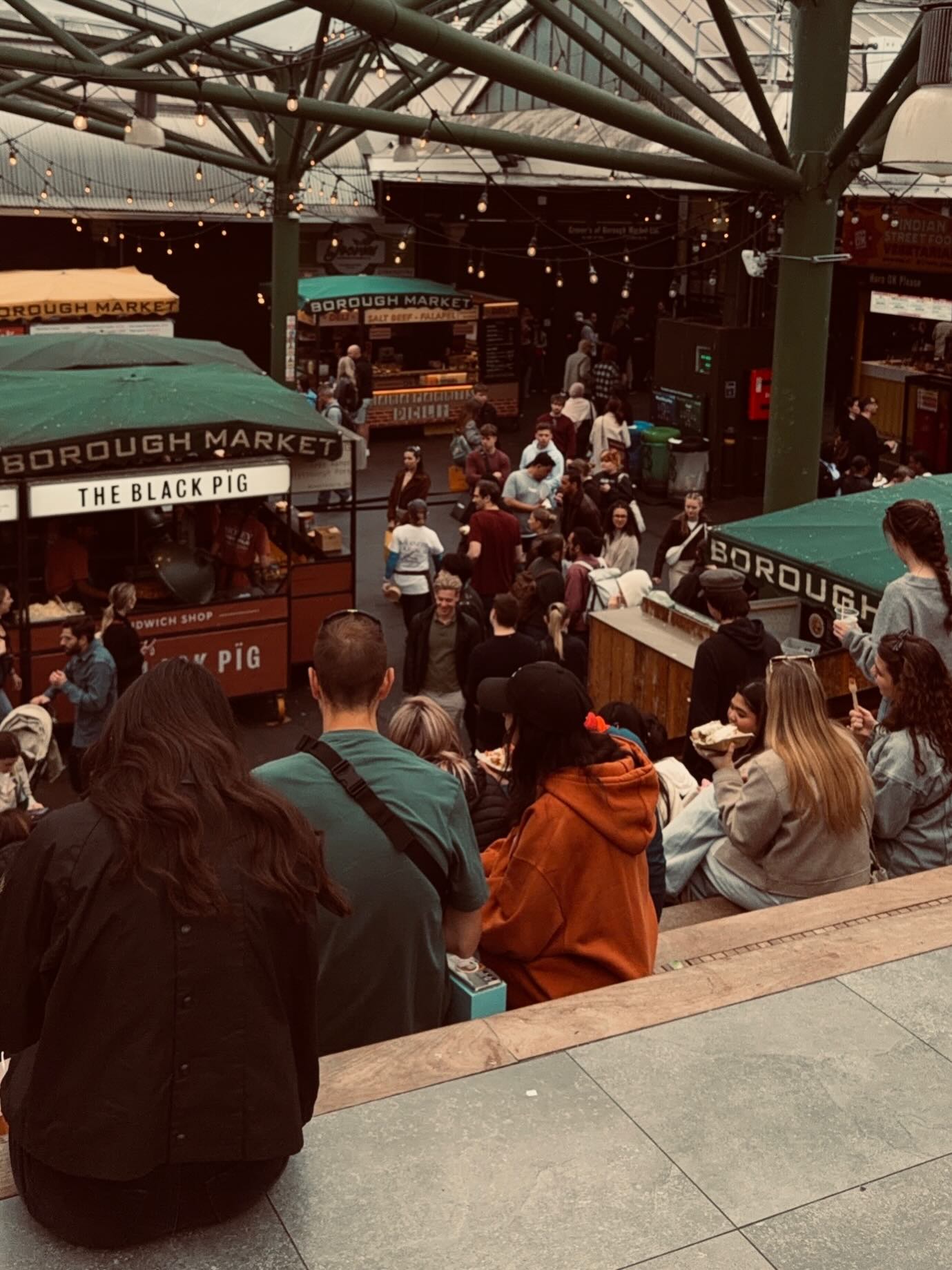 จีน่า - ญีนา ซาลาส