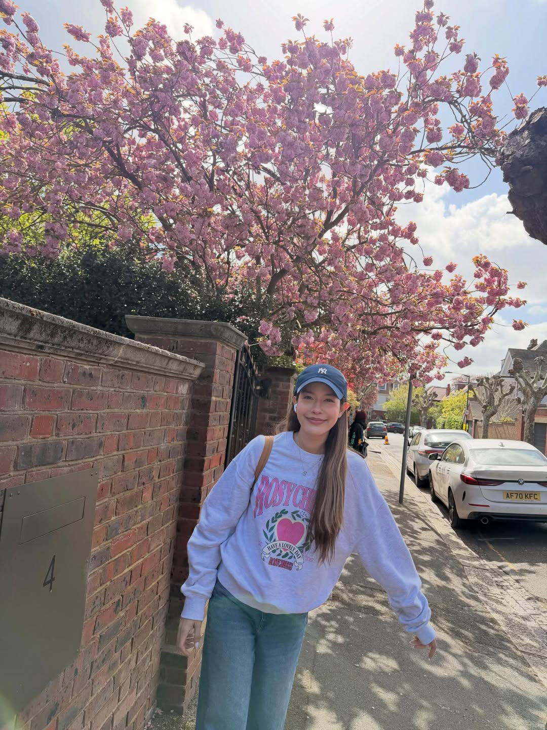 จีน่า - ญีนา ซาลาส