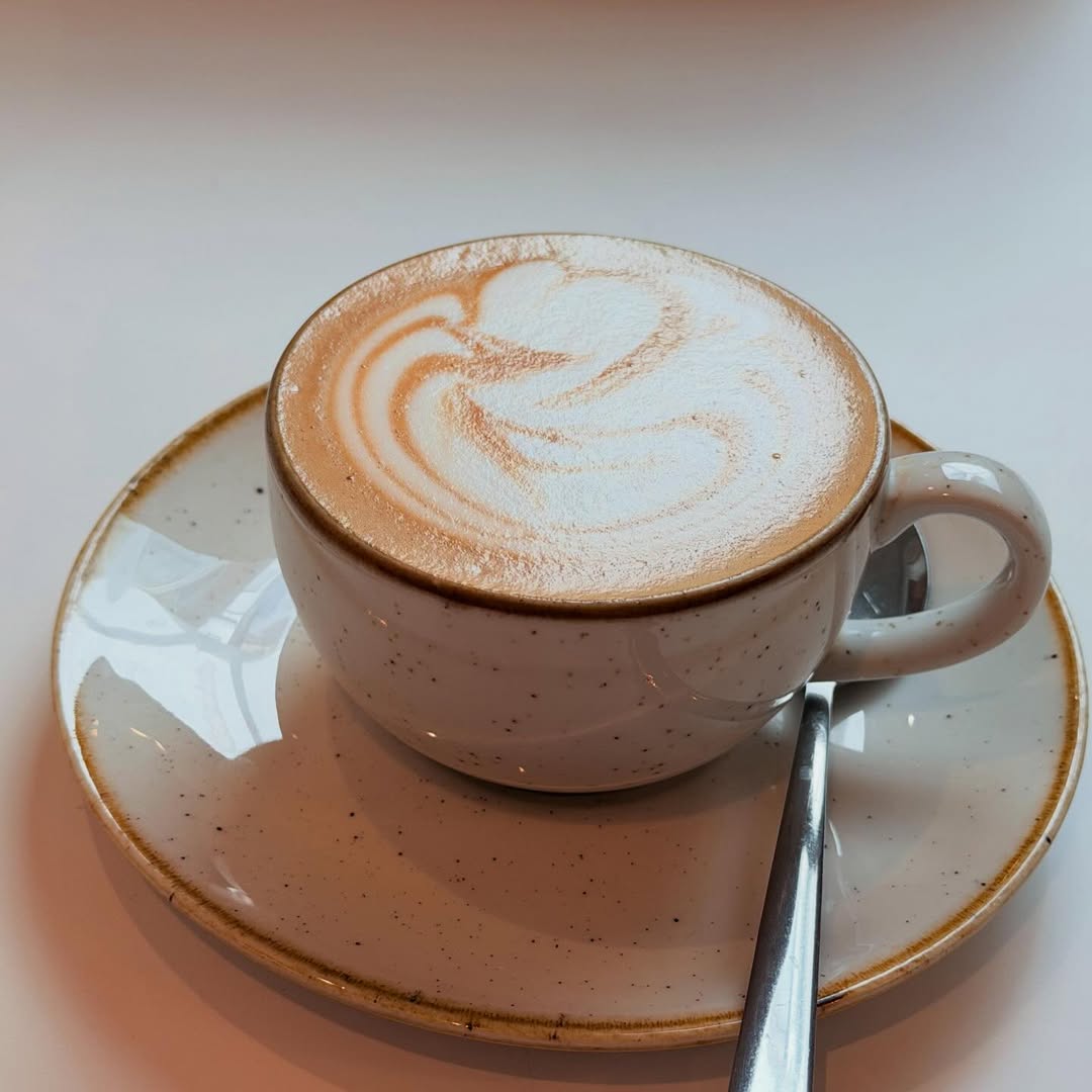 จีน่า - ญีนา ซาลาส