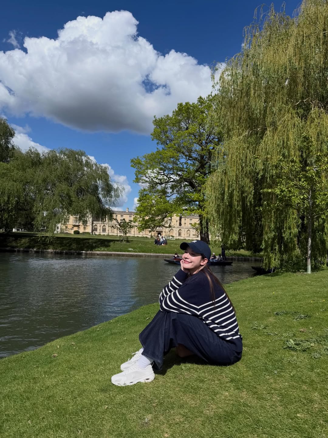 จีน่า - ญีนา ซาลาส