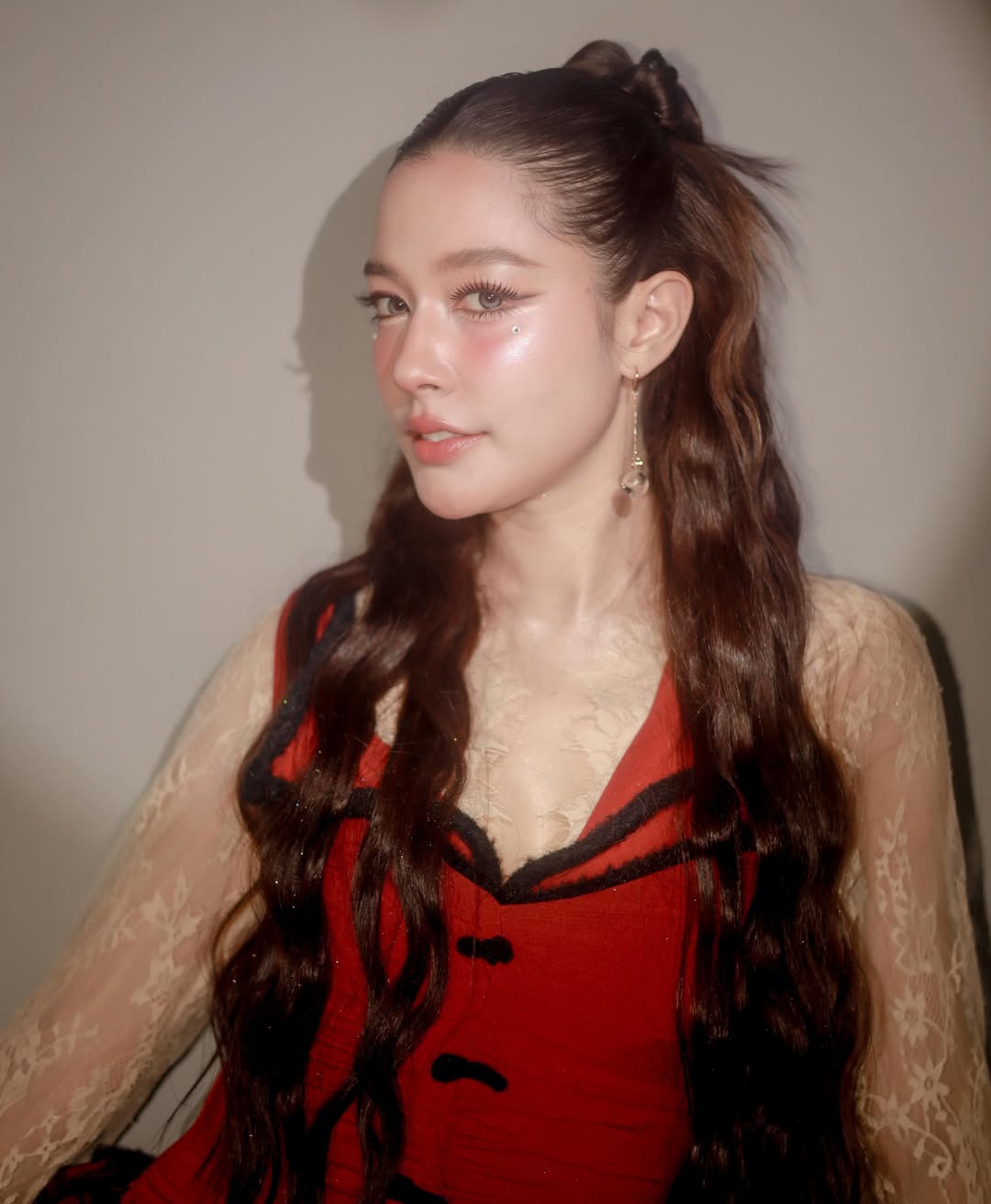 จีน่า - ญีนา ซาลาส
