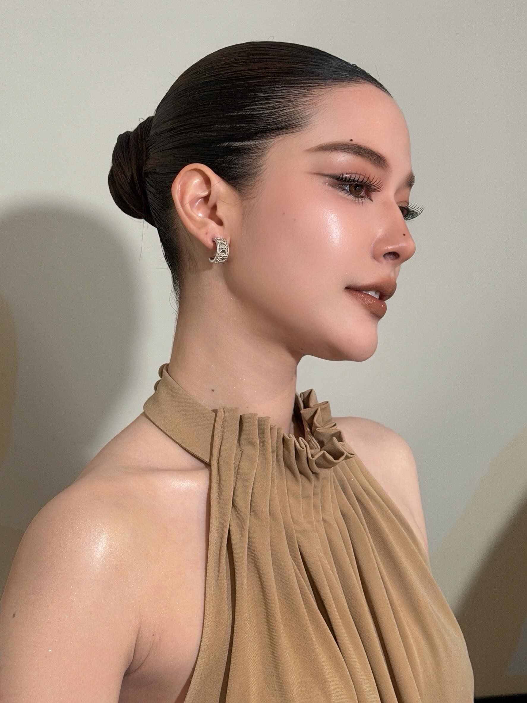 จีน่า - ญีนา ซาลาส