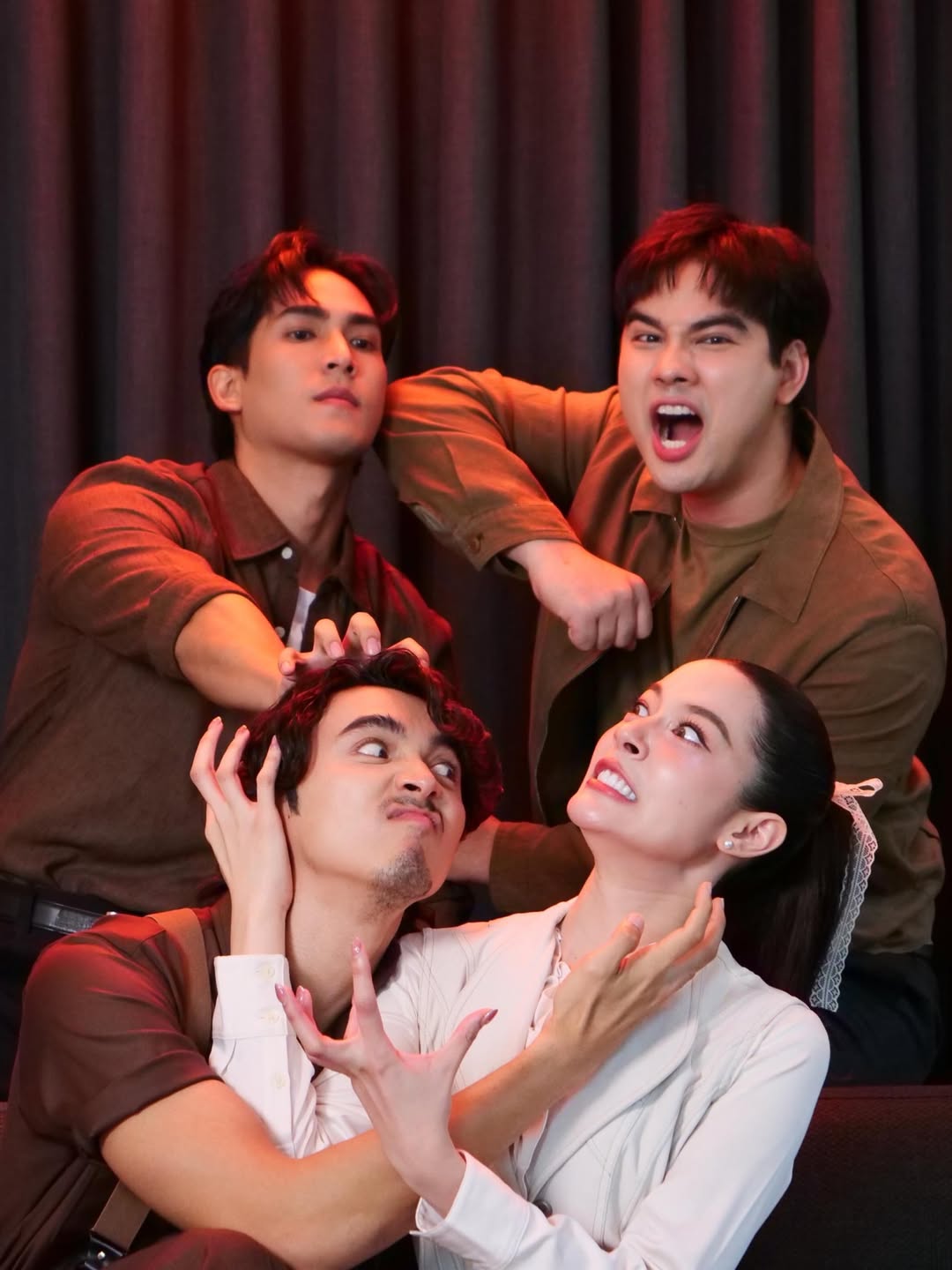 จีน่า - ญีนา ซาลาส