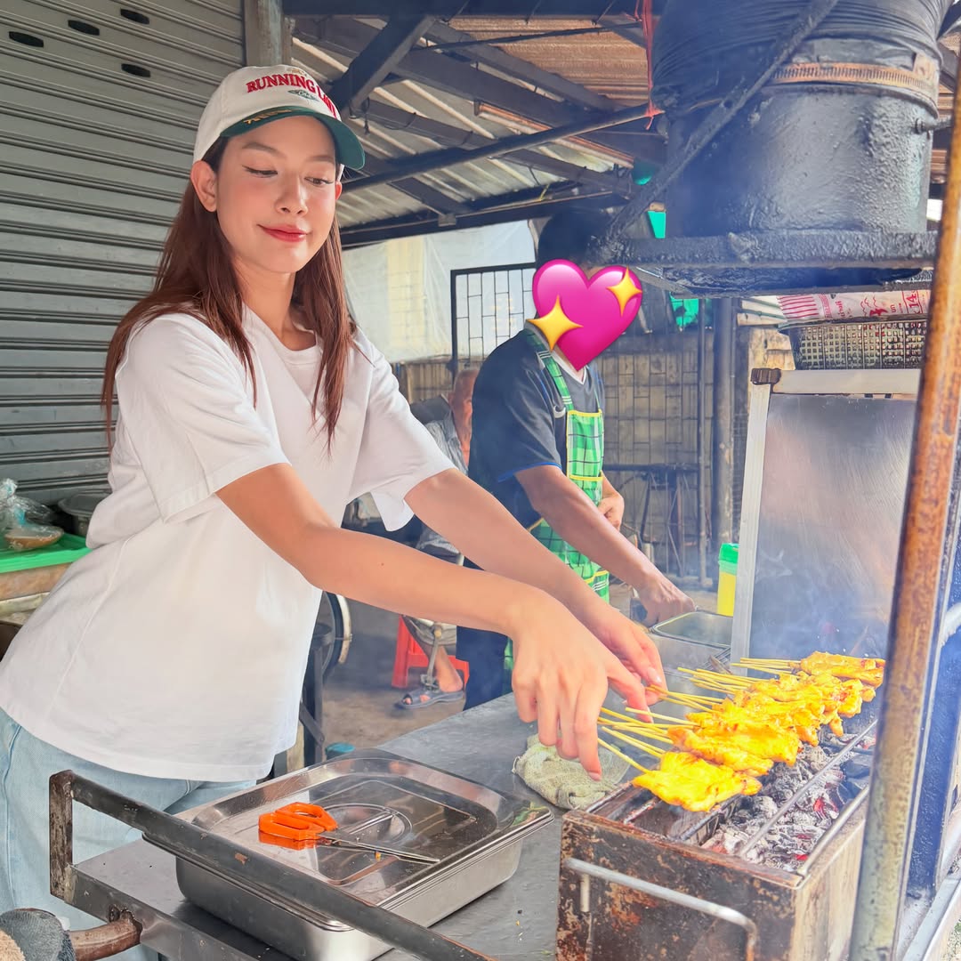 จีน่า - ญีนา ซาลาส
