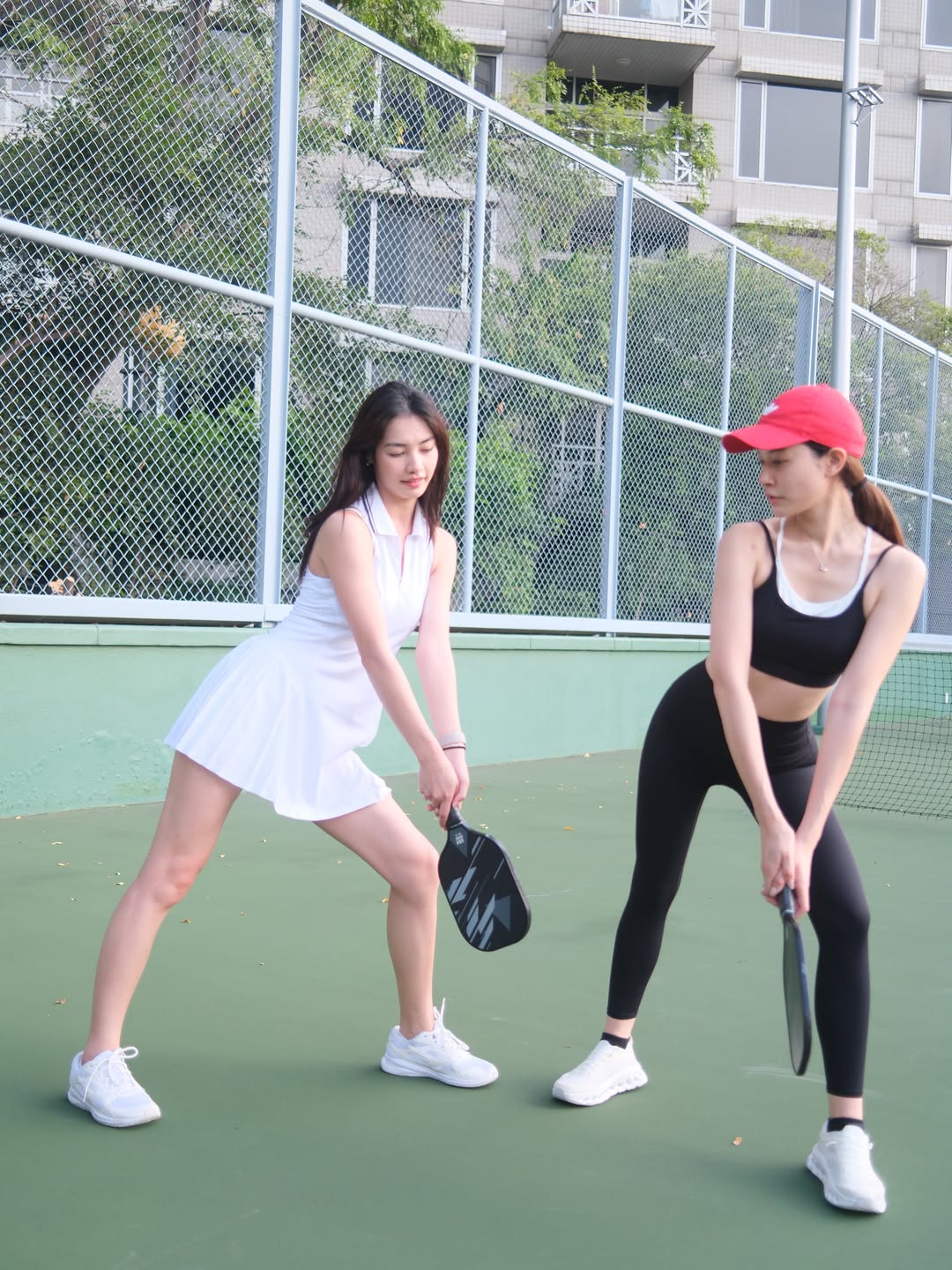 จีน่า - ญีนา ซาลาส
