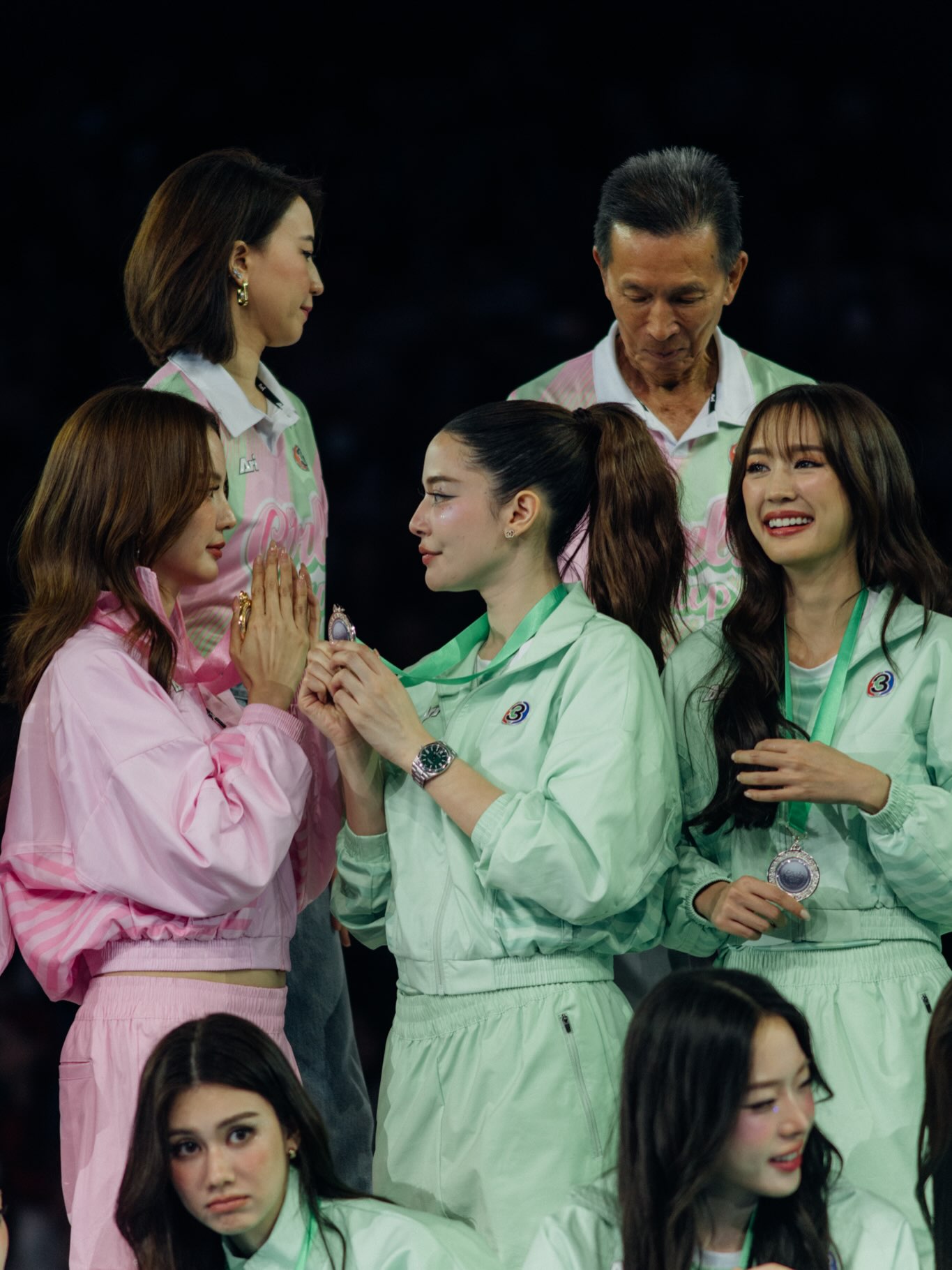 จีน่า - ญีนา ซาลาส