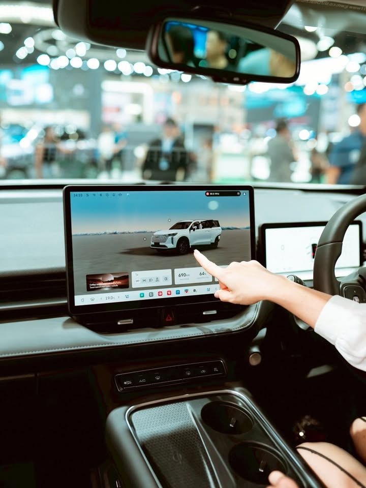 ลีเดีย - ศรัณย์รัชต์ วิสุทธิธาดา