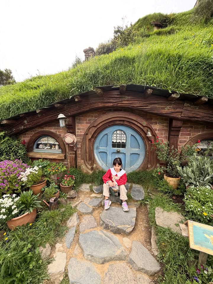 ลีเดีย - ศรัณย์รัชต์ วิสุทธิธาดา