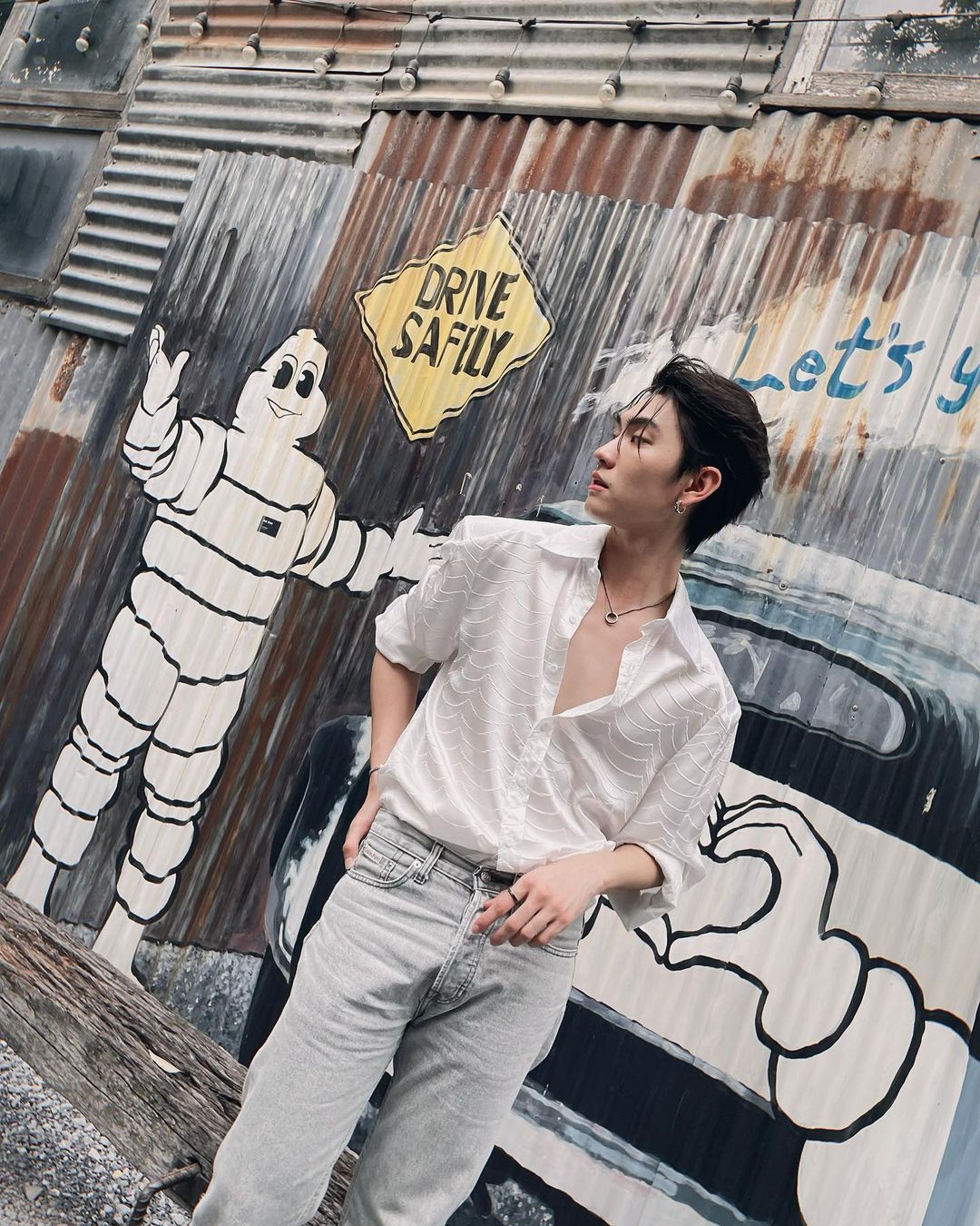 บอส - ชัยกมล เสริมส่งวิทยะ