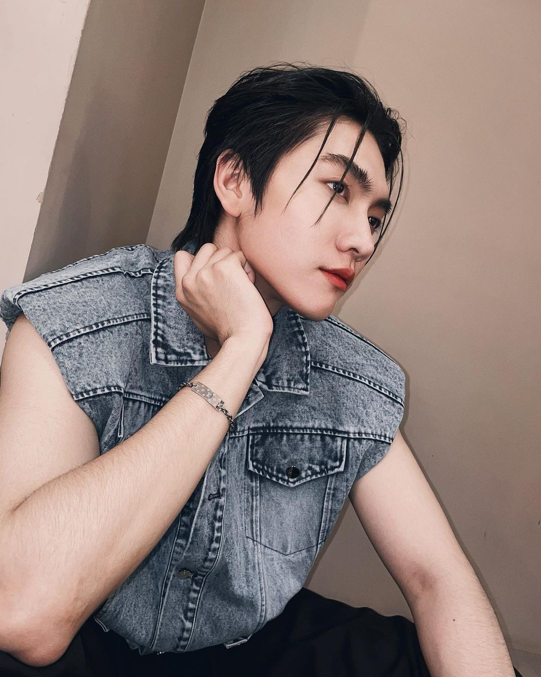 บอส - ชัยกมล เสริมส่งวิทยะ