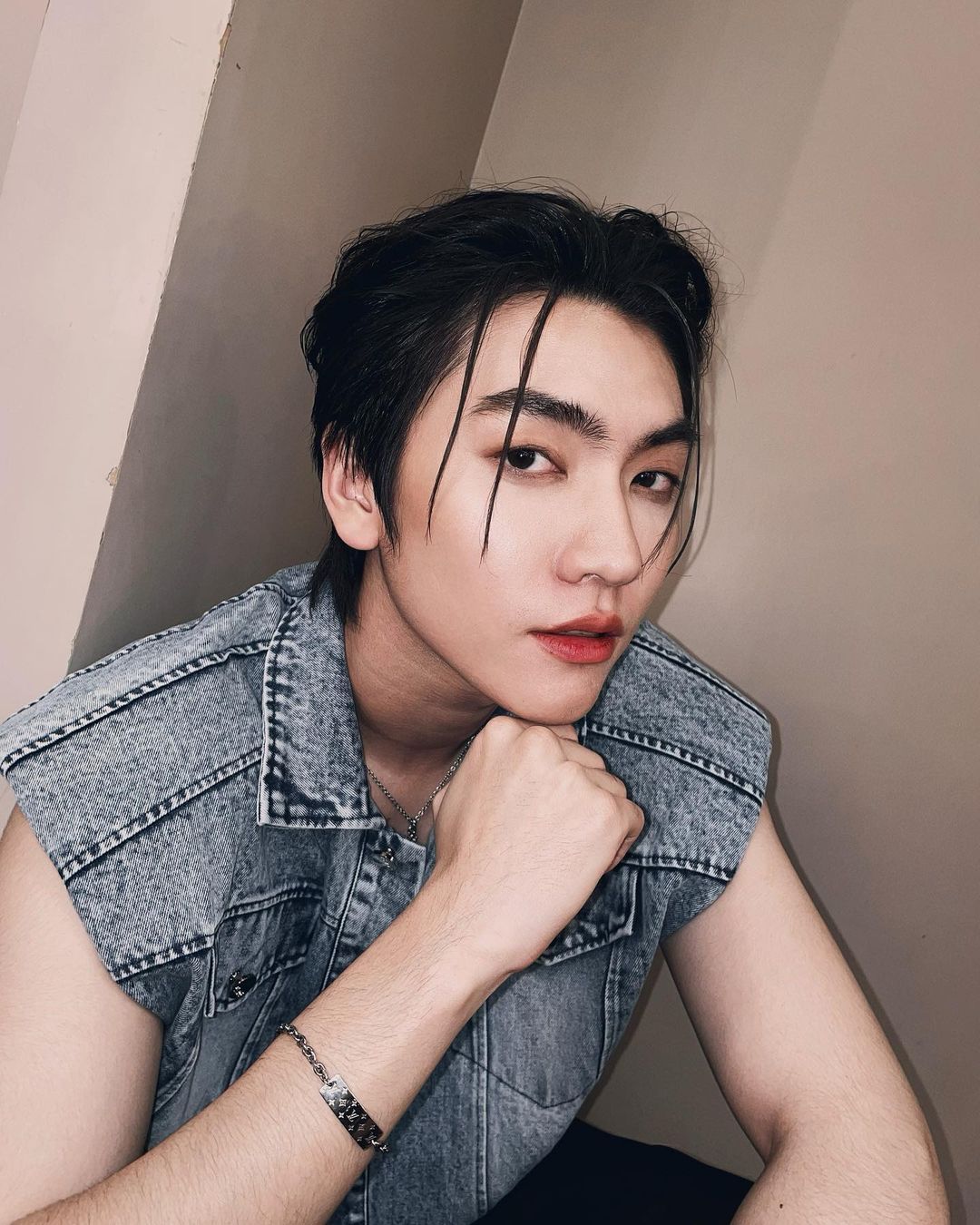 บอส - ชัยกมล เสริมส่งวิทยะ