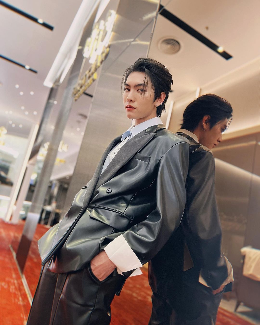 บอส - ชัยกมล เสริมส่งวิทยะ
