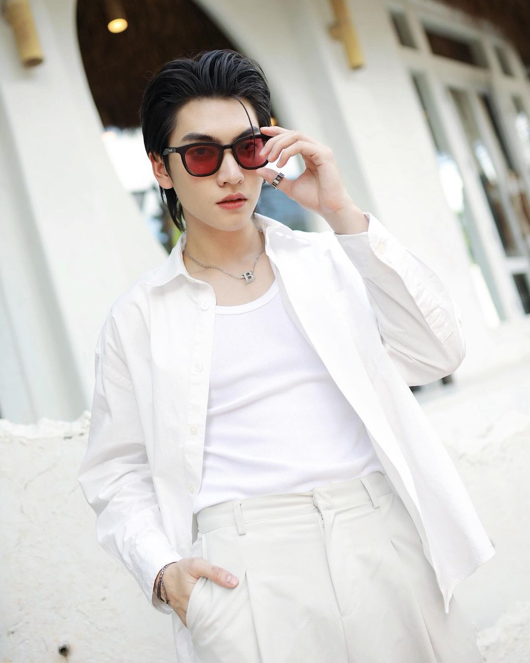 บอส - ชัยกมล เสริมส่งวิทยะ