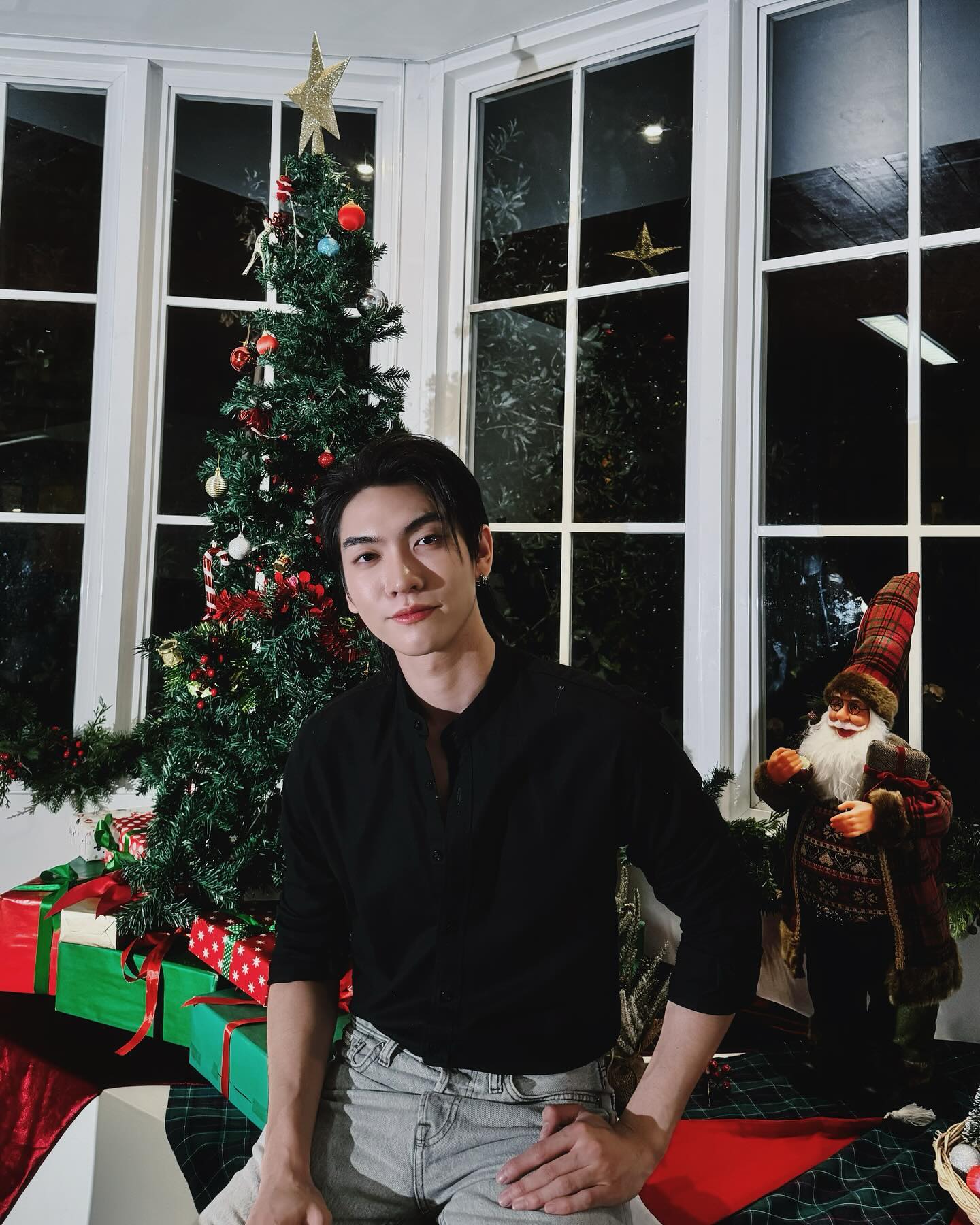 บอส - ชัยกมล เสริมส่งวิทยะ