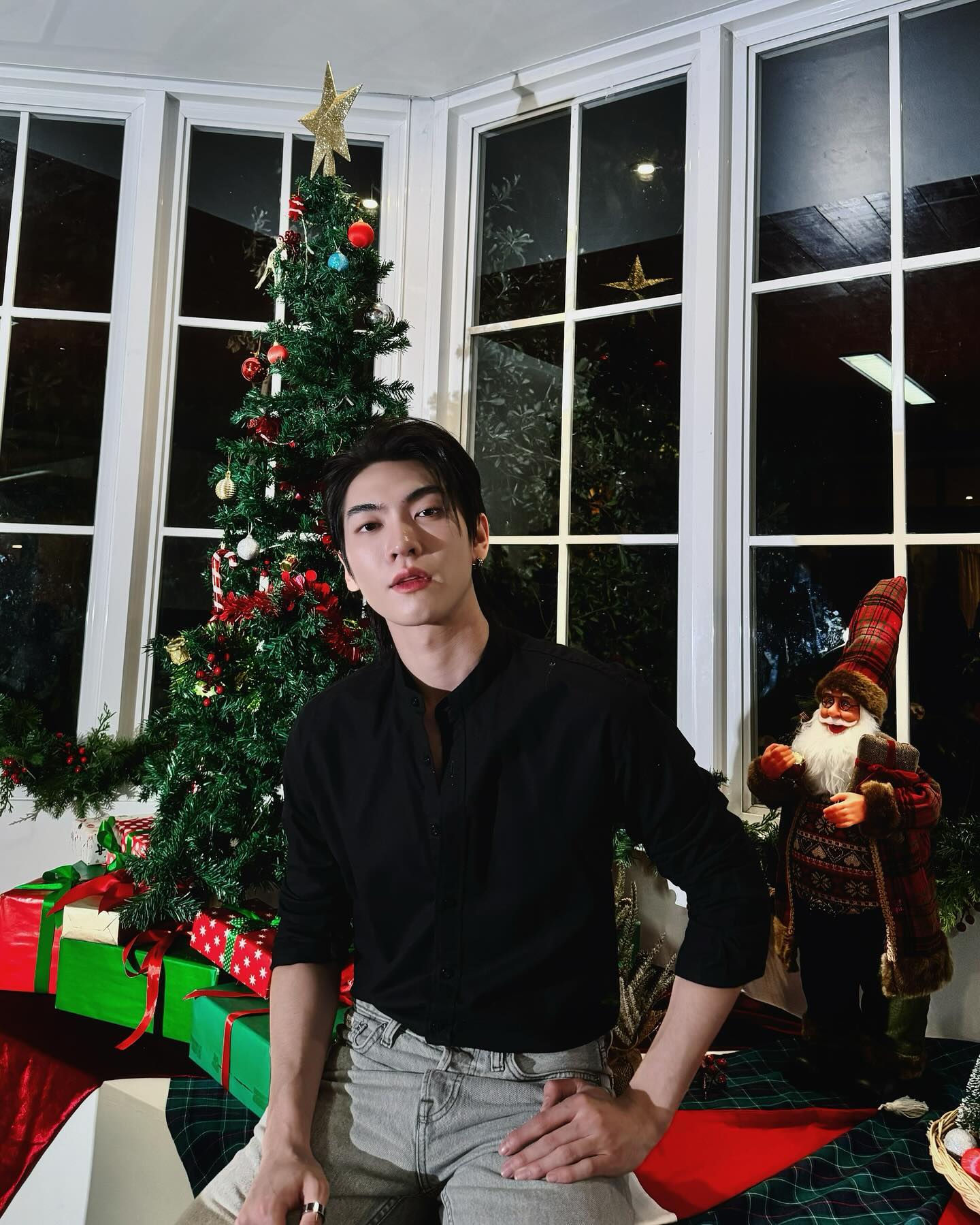 บอส - ชัยกมล เสริมส่งวิทยะ