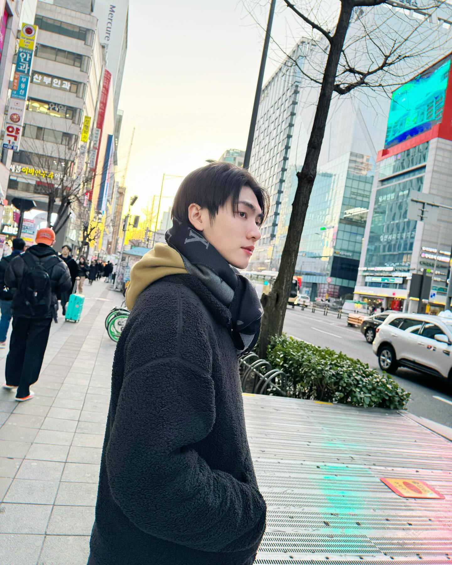 บอส - ชัยกมล เสริมส่งวิทยะ