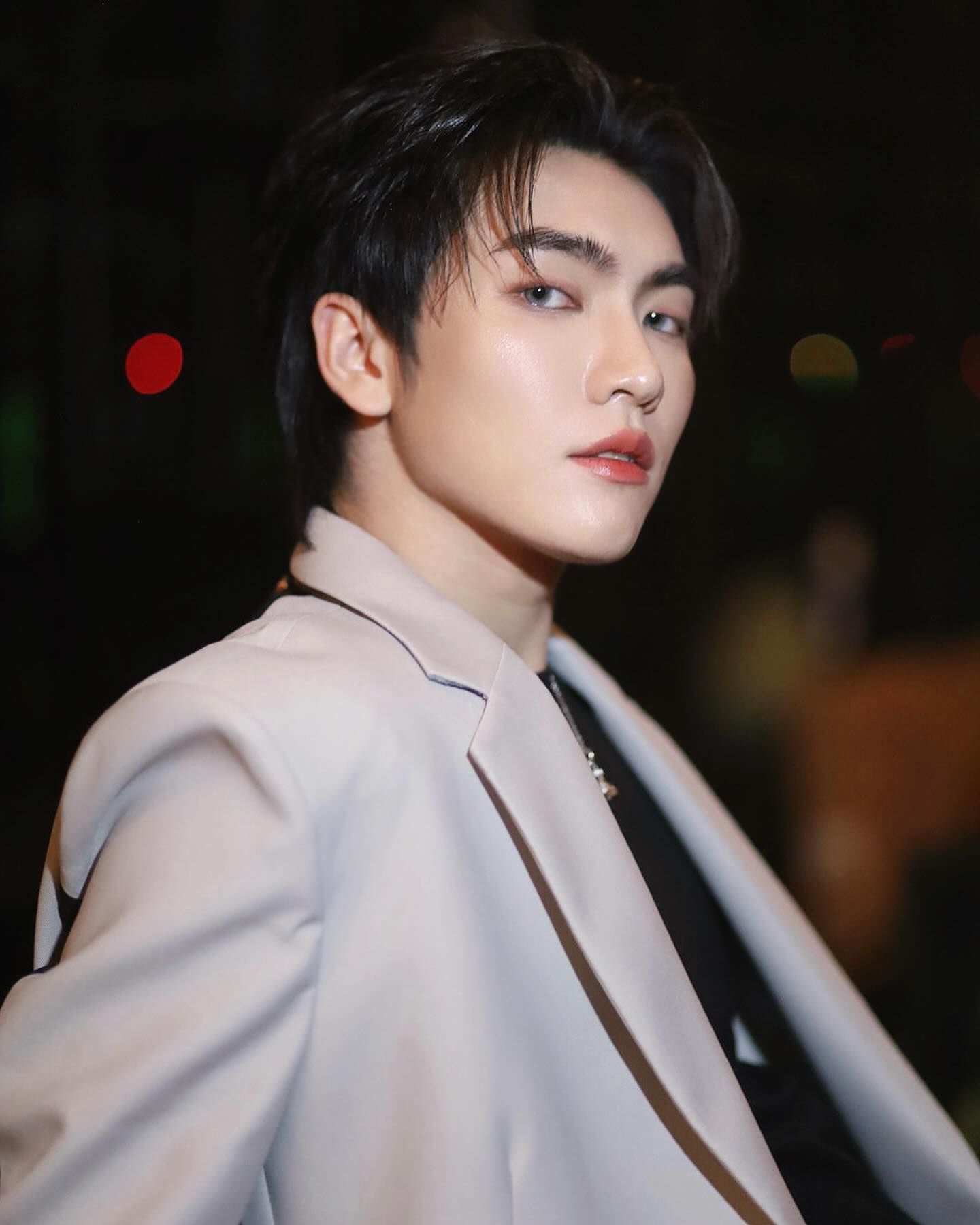 บอส - ชัยกมล เสริมส่งวิทยะ