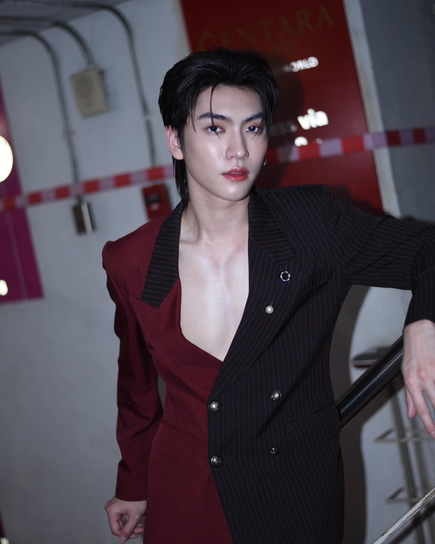 บอส - ชัยกมล เสริมส่งวิทยะ